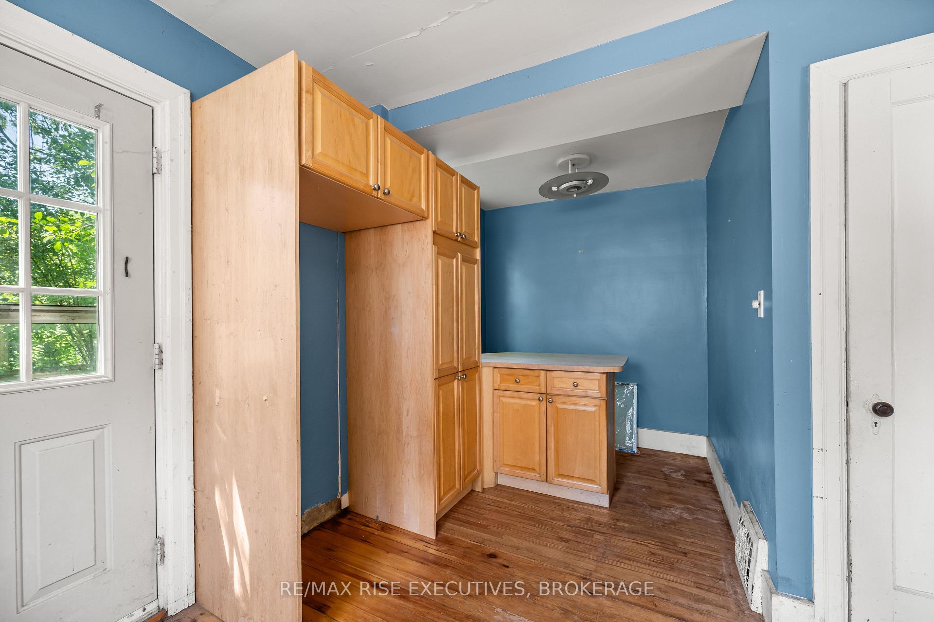 Photo 15 of 690 Johnson Street, Kingston, Central City East — HOMEH