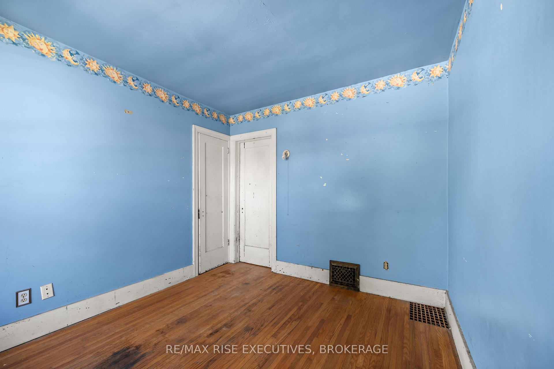 Photo 31 of 690 Johnson Street, Kingston, Central City East — HOMEH