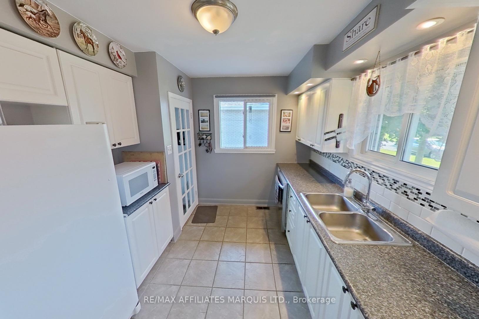 Photo 7 of 1015 Edythe Avenue, Cornwall, Cornwall — HOMEH