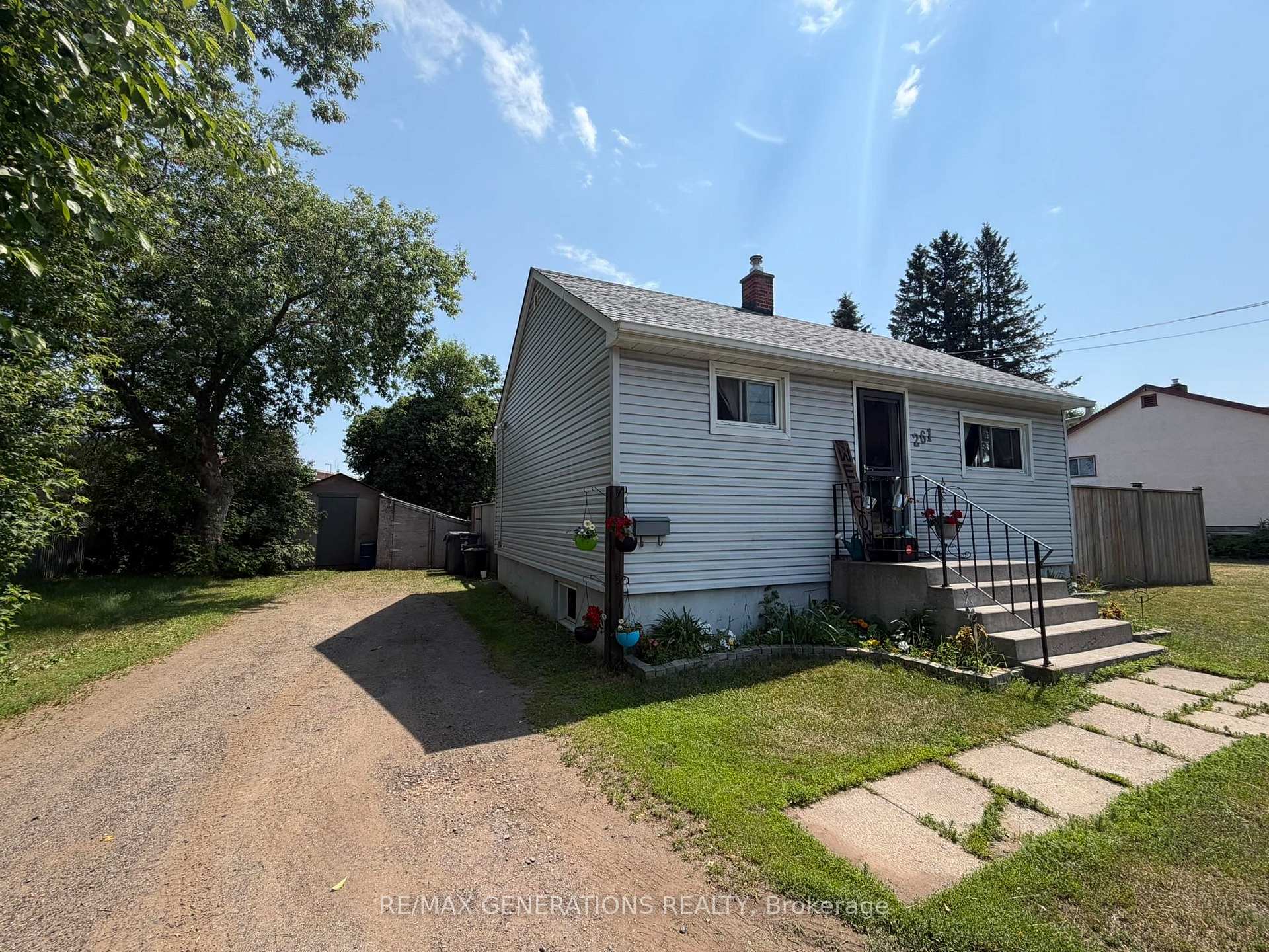 Photo 1 of 261 Balsam Street, Thunder Bay, Shuniah — HOMEH