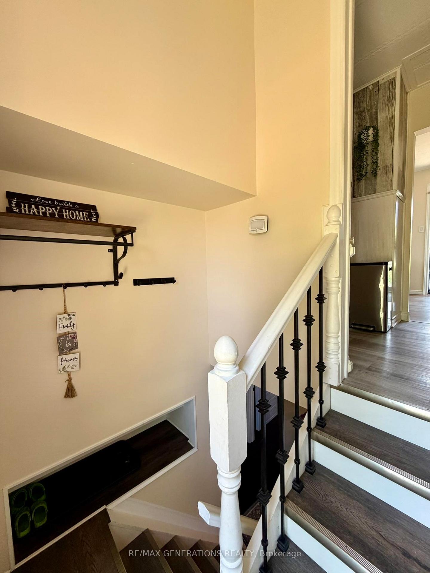 Photo 9 of 261 Balsam Street, Thunder Bay, Shuniah — HOMEH