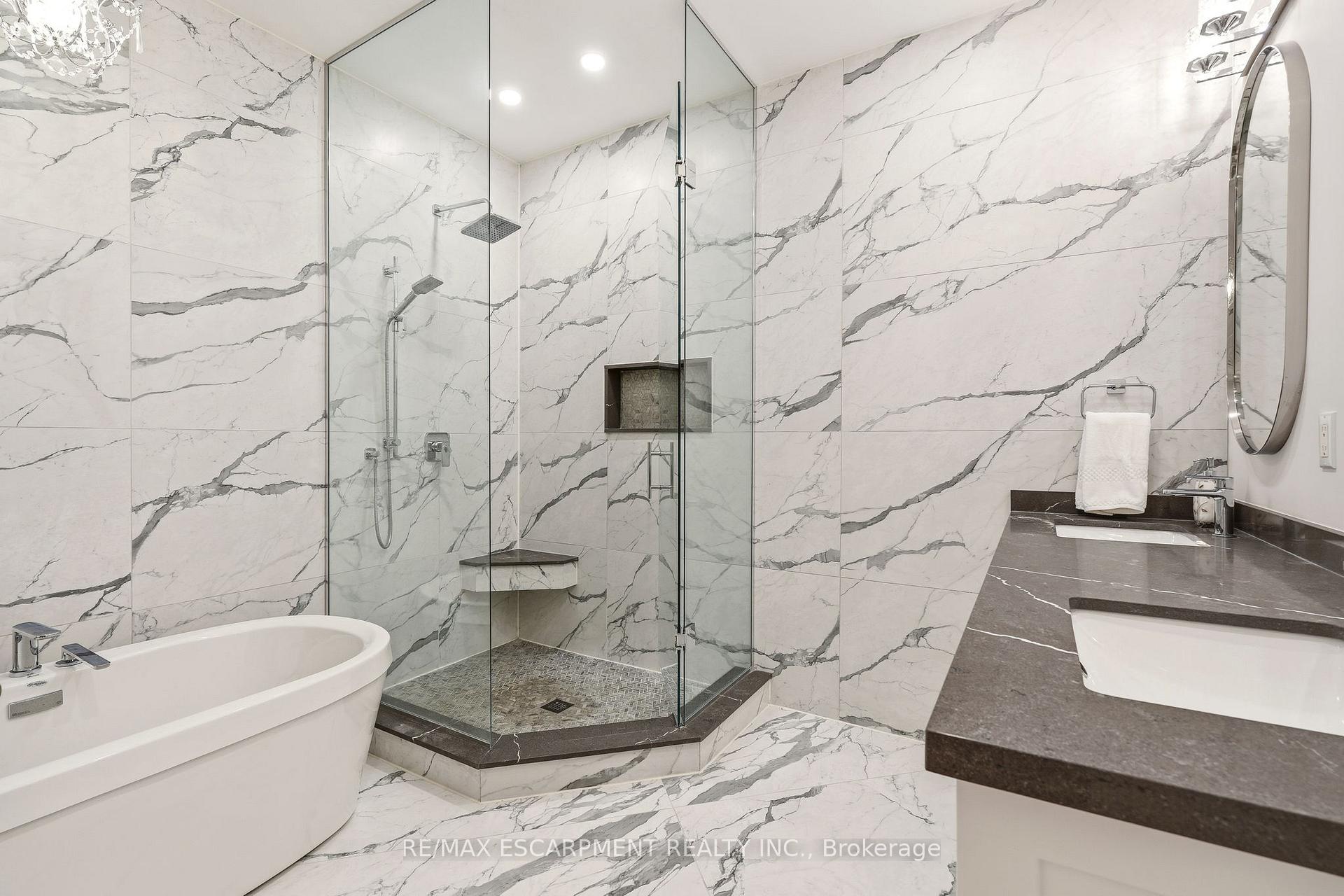 Photo 26 of 4172 Stonebridge Crescent, Burlington, Rose — HOMEH