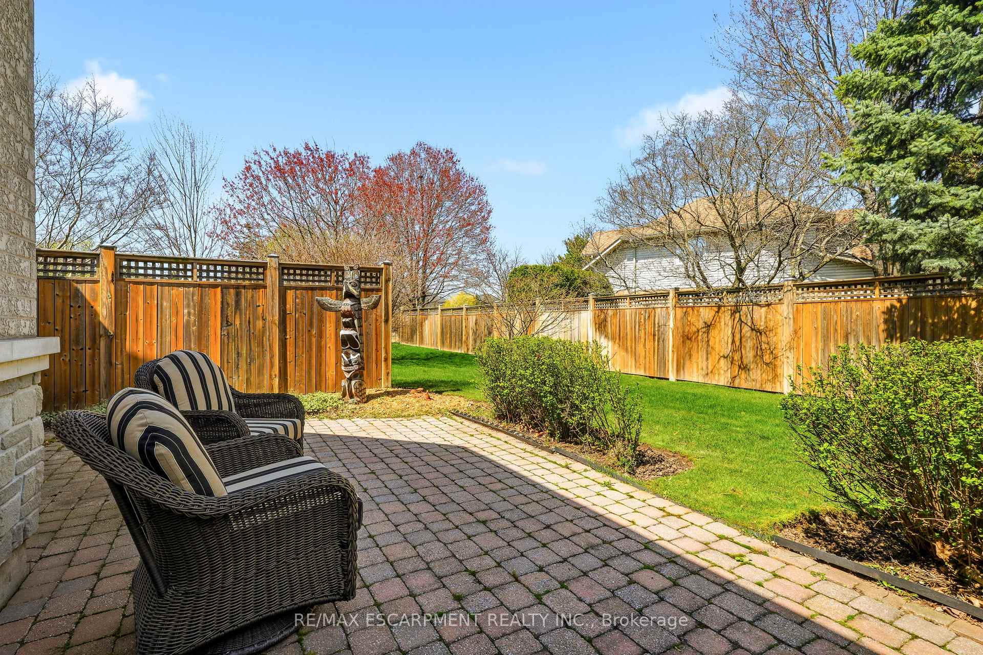 Photo 40 of 4172 Stonebridge Crescent, Burlington, Rose — HOMEH