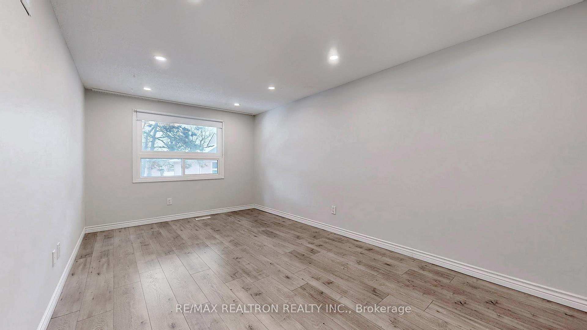 Photo 19 of Unit 60, 2079 The Collegeway Way, Mississauga, Erin Mills — HOMEH