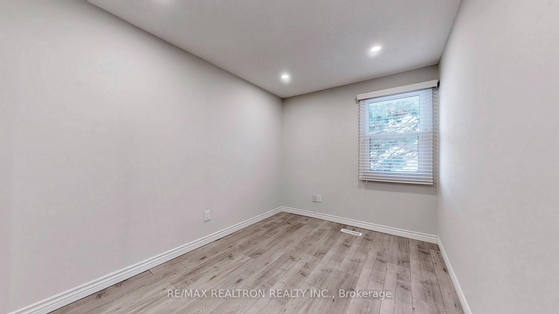 Photo 21 of Unit 60, 2079 The Collegeway Way, Mississauga, Erin Mills — HOMEH