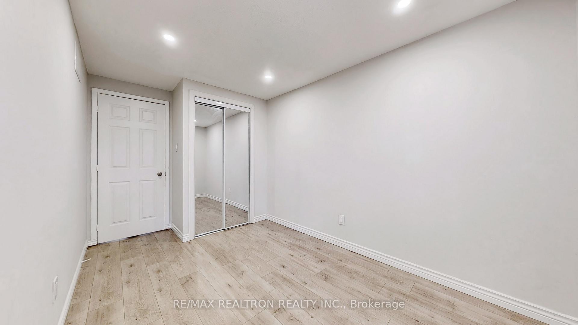 Photo 22 of Unit 60, 2079 The Collegeway Way, Mississauga, Erin Mills — HOMEH
