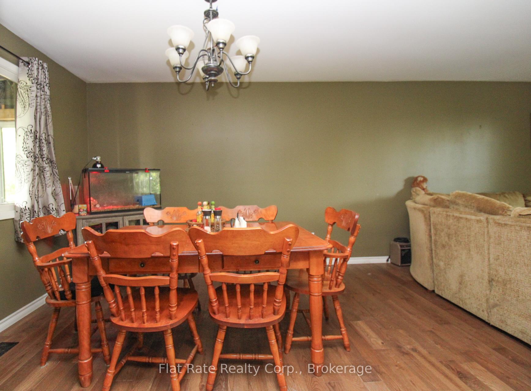 Photo 12 of 2241 Brown Line, Cavan Monaghan, Cavan-Monaghan — HOMEH