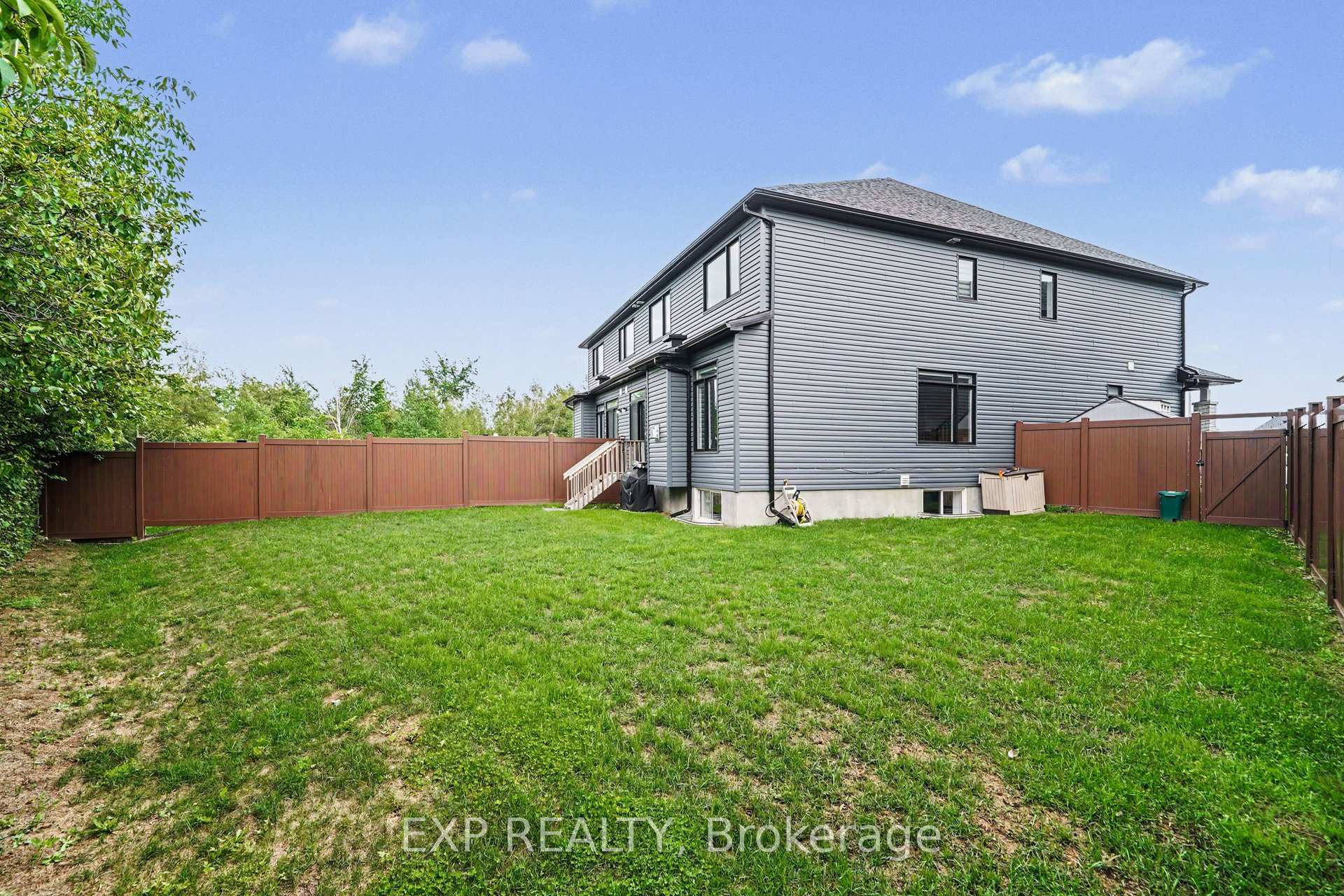 Photo 28 of 41 Nettle Crescent, Ottawa, Leitrim — HOMEH