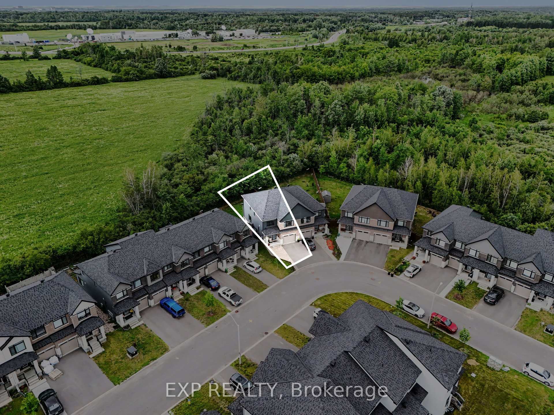 Photo 34 of 41 Nettle Crescent, Ottawa, Leitrim — HOMEH