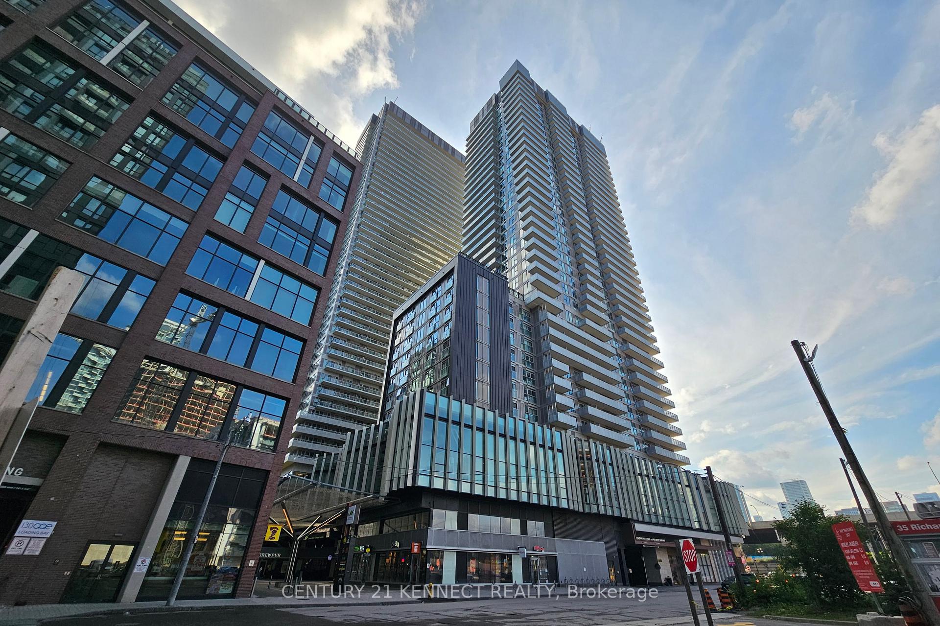 Photo 1 of Unit 1407, 20 Richardson Street, Toronto, Waterfront Communities — HOMEH