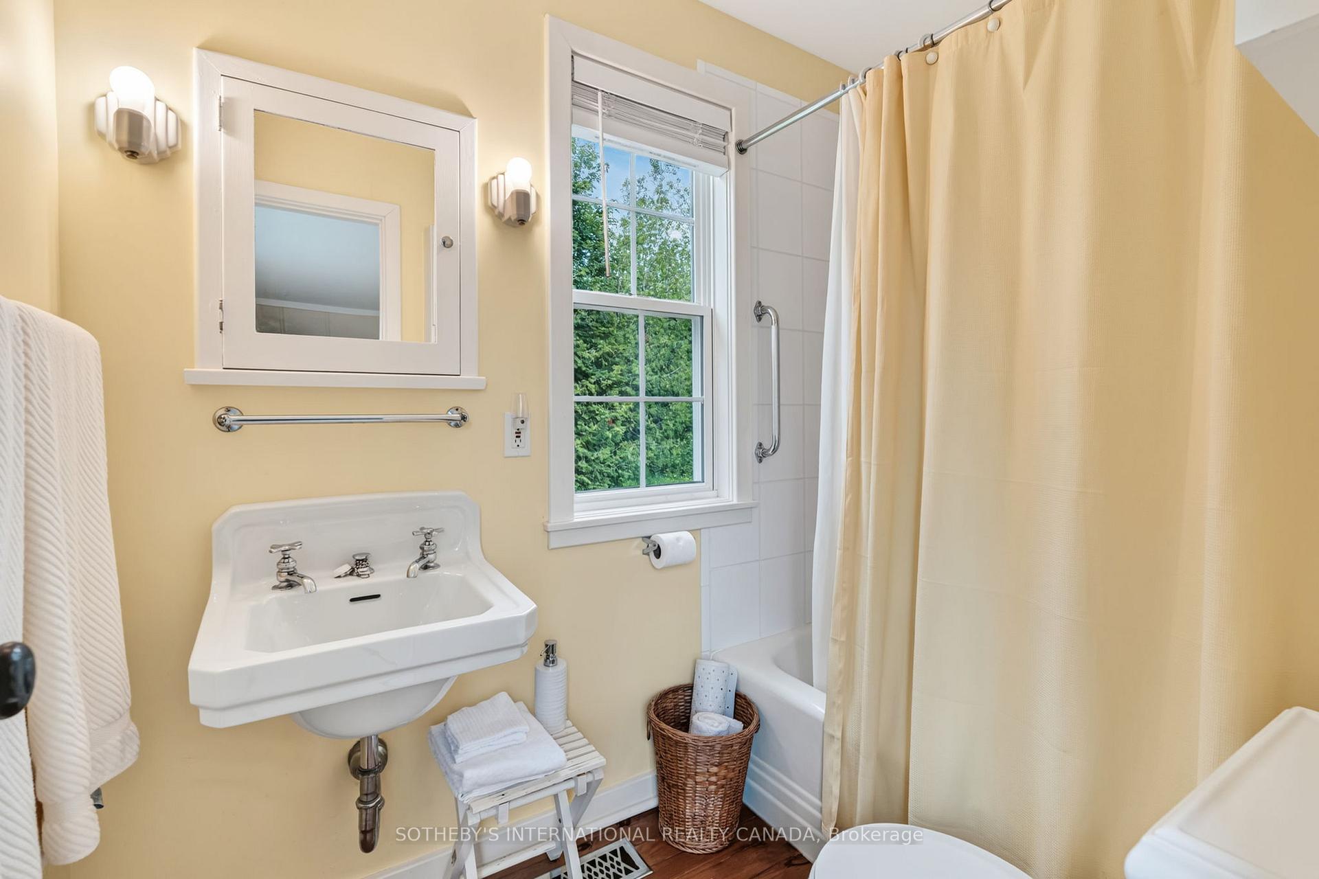 Photo 26 of 101 Ridge Drive, Kawartha Lakes, Bexley — HOMEH