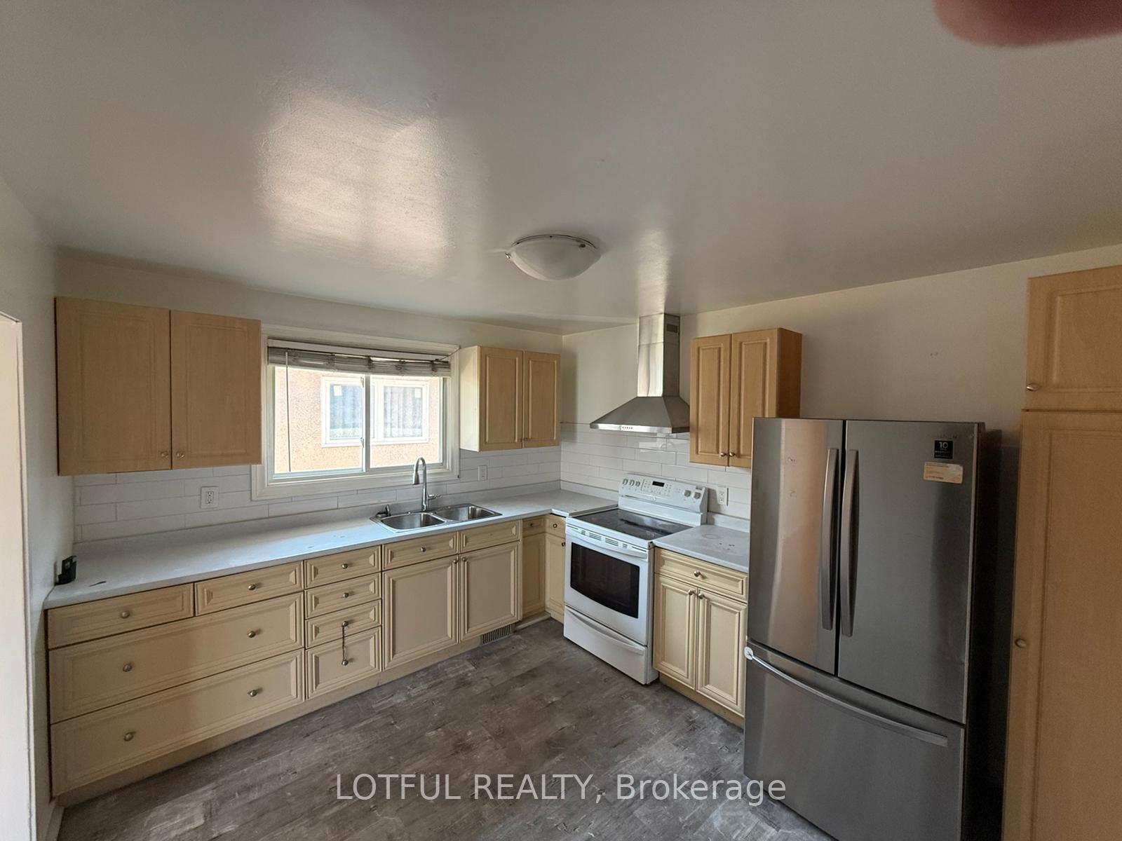 Photo 6 of Unit A, 2647 Priscilla Street, Ottawa, Britannia — HOMEH