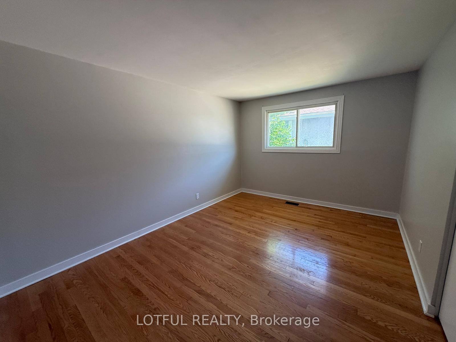 Photo 12 of Unit A, 2647 Priscilla Street, Ottawa, Britannia — HOMEH