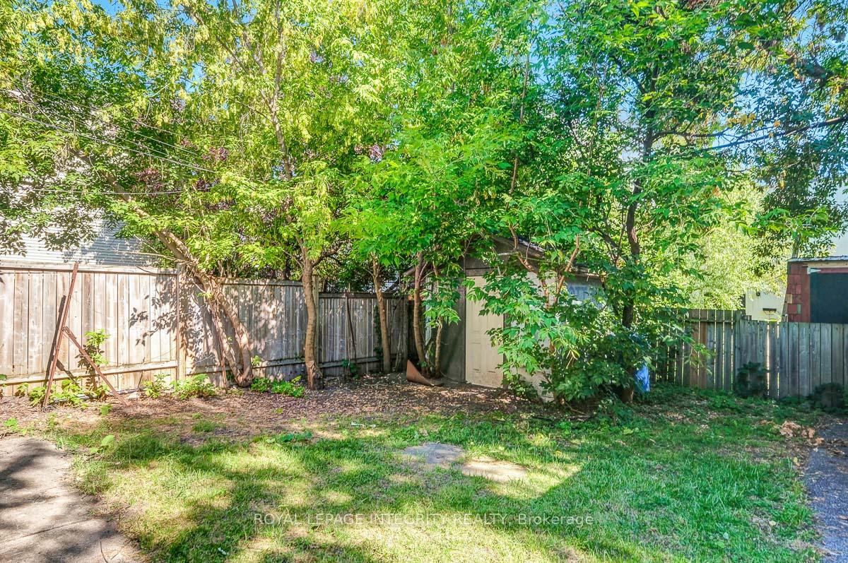 Photo 12 of 199 Henderson Avenue, Ottawa, Sandy Hill — HOMEH