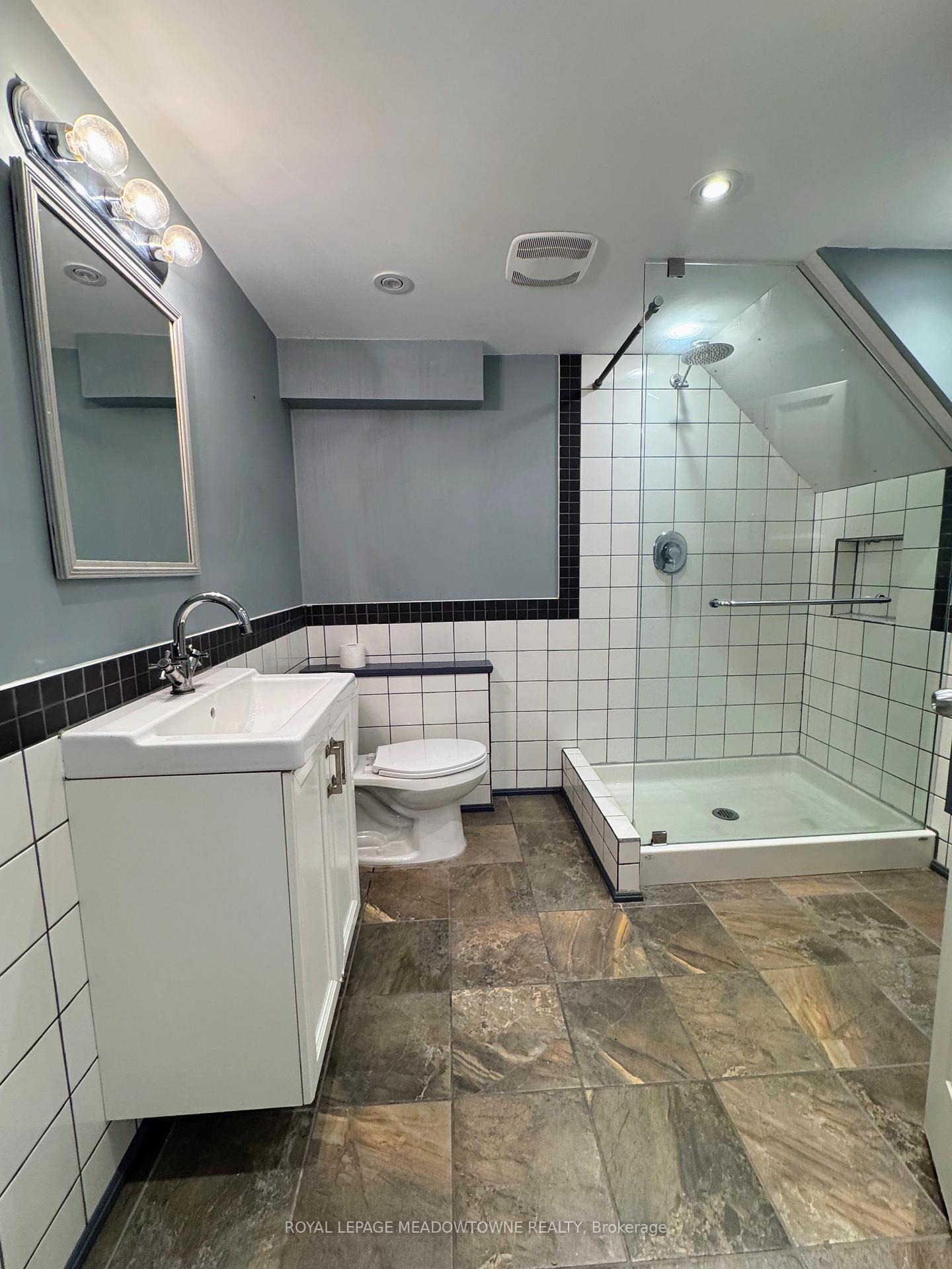 Photo 21 of Unit Bsmt, 54 Hewson Crescent, Halton Hills, Georgetown — HOMEH
