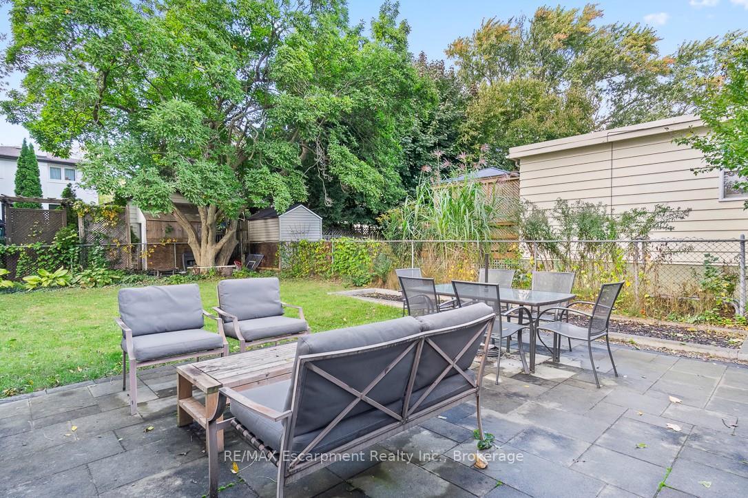 Photo 26 of 135 Deane Avenue, Oakville, Central — HOMEH