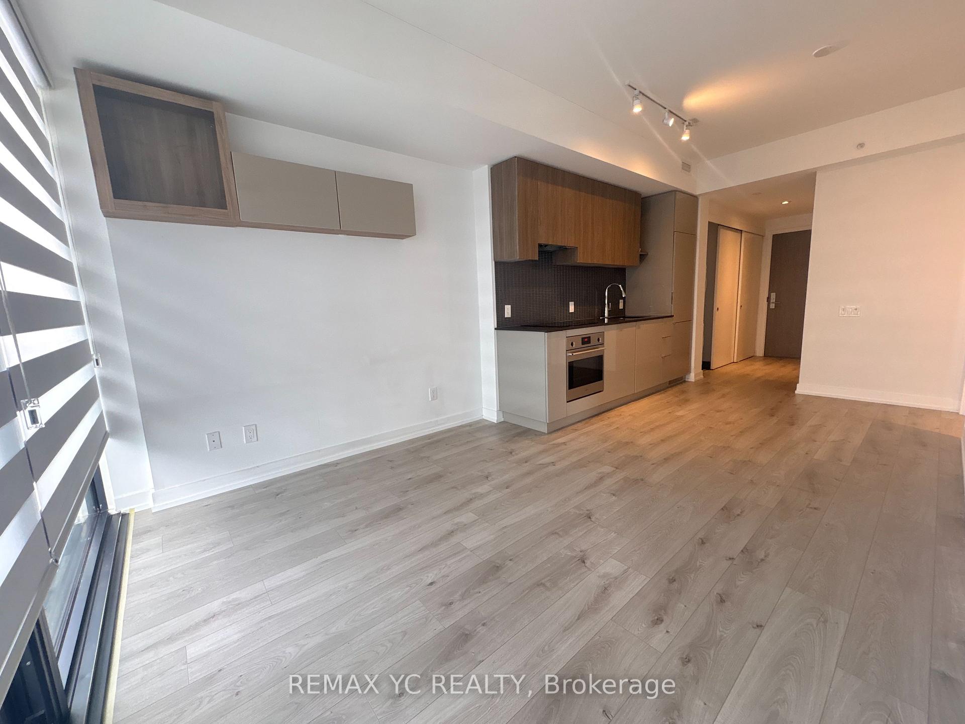 Photo 10 of Unit 2009, 161 Roehampton Avenue, Toronto, Mount Pleasant West — HOMEH