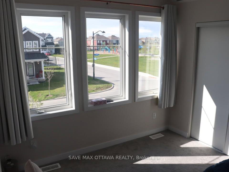 Photo 19 of 619 Terrier Circle, Ottawa, Goulbourn Twp From Franktown Rd/South To Rideau — HOMEH