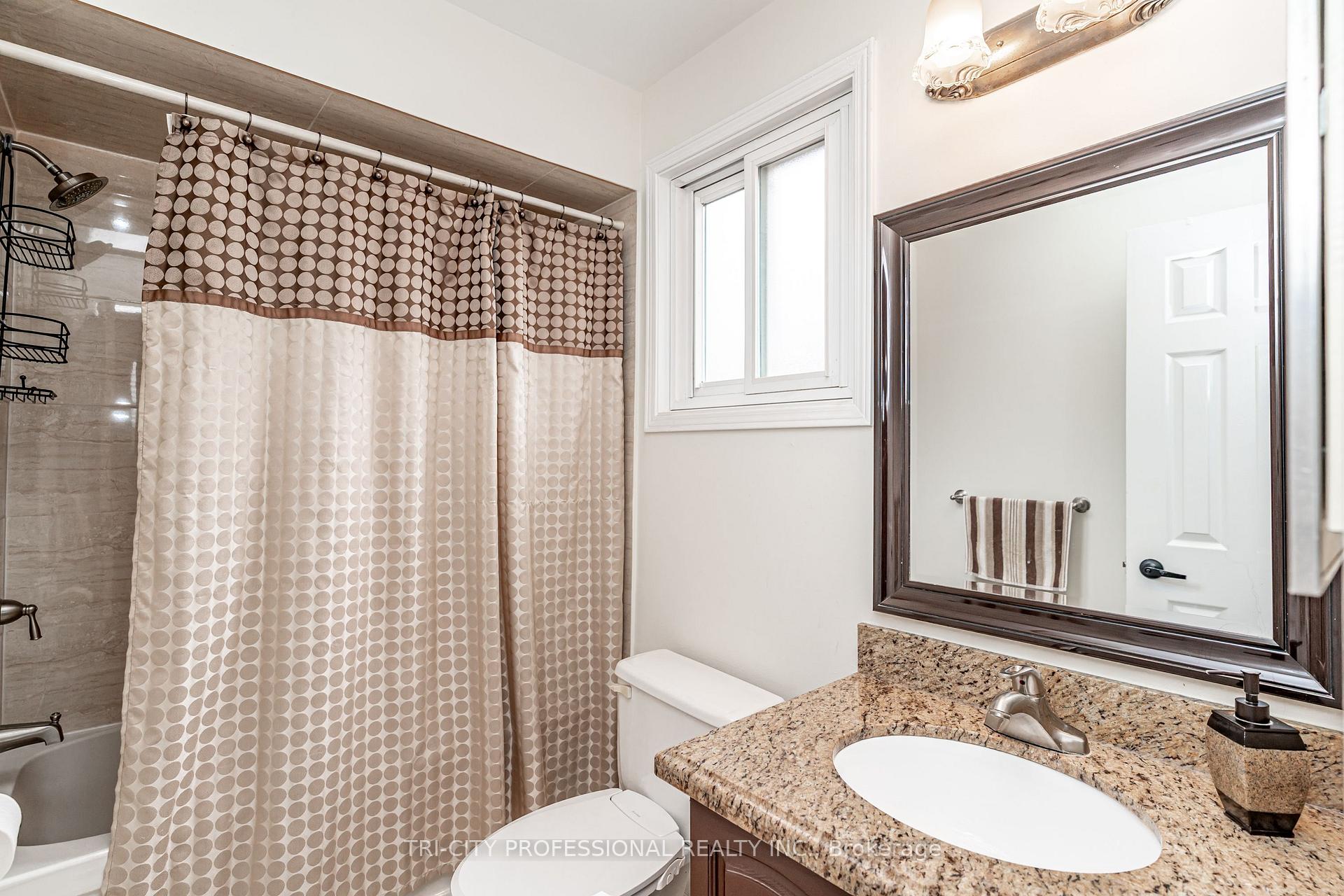 Photo 26 of 2 Burnley Place, Brampton, Heart Lake West — HOMEH