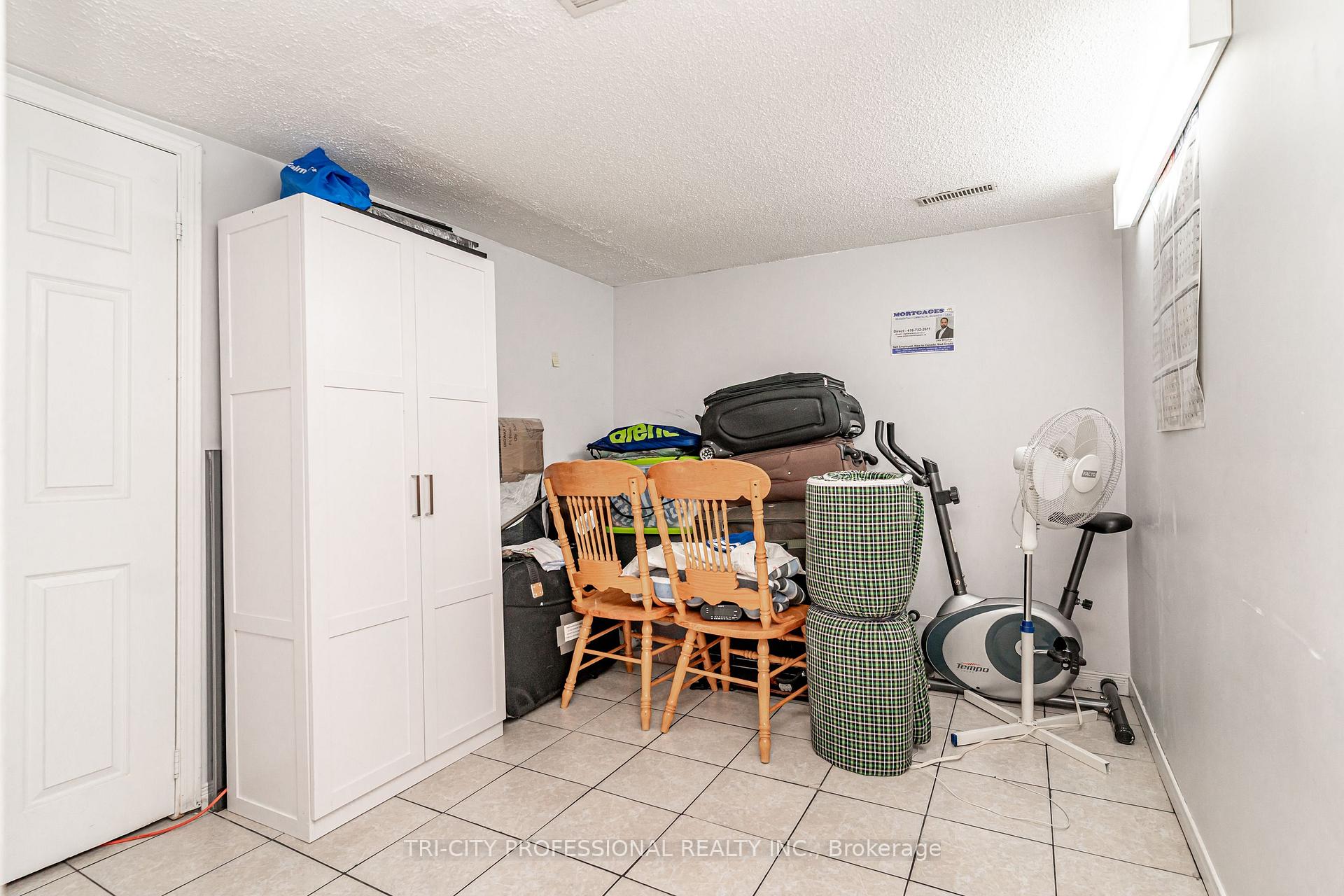 Photo 37 of 2 Burnley Place, Brampton, Heart Lake West — HOMEH