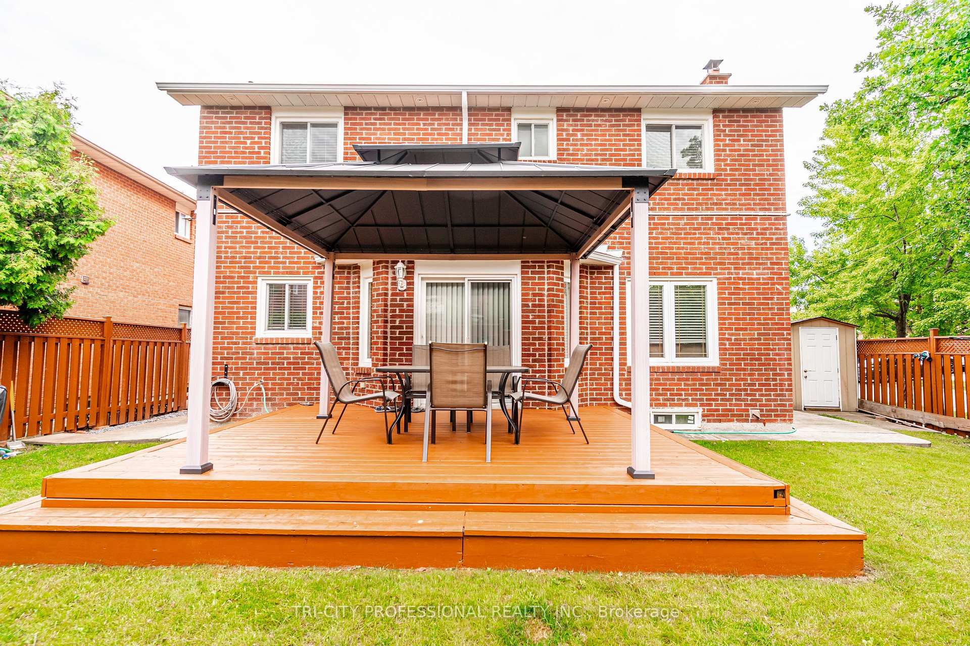 Photo 45 of 2 Burnley Place, Brampton, Heart Lake West — HOMEH