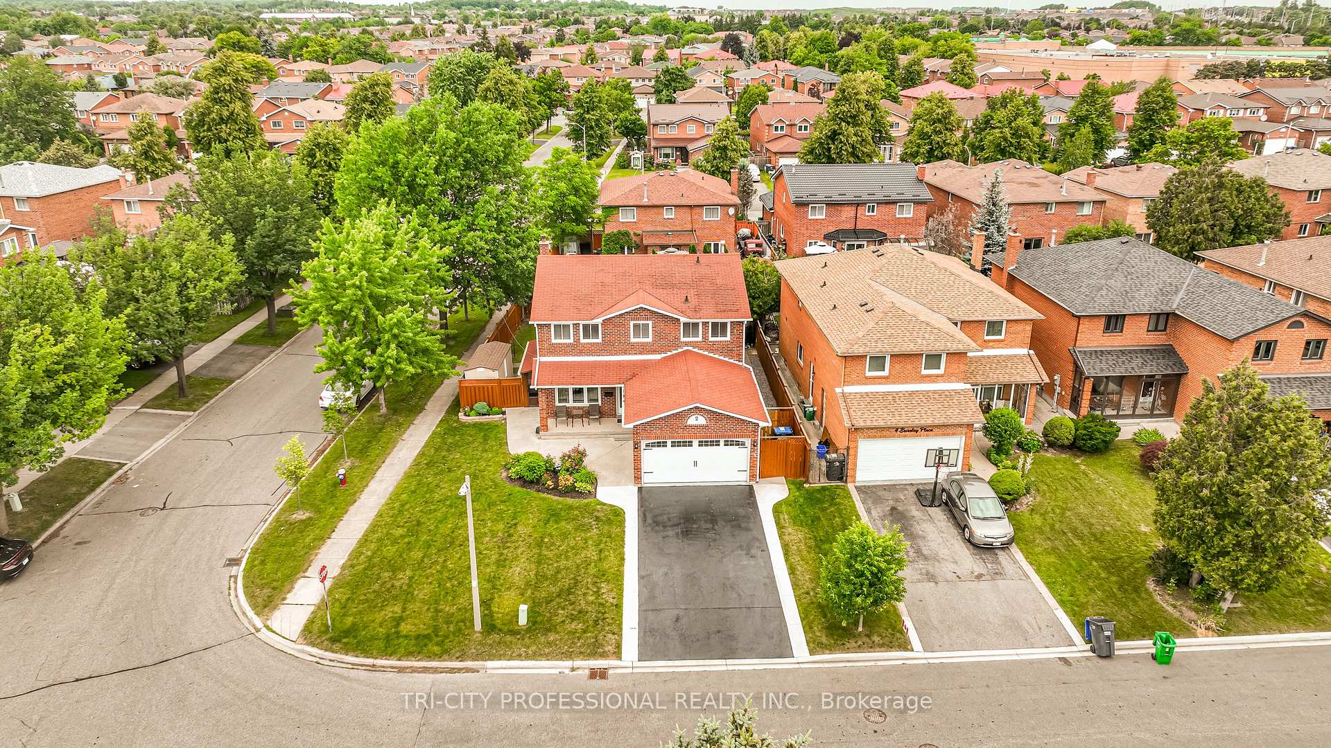 Photo 47 of 2 Burnley Place, Brampton, Heart Lake West — HOMEH