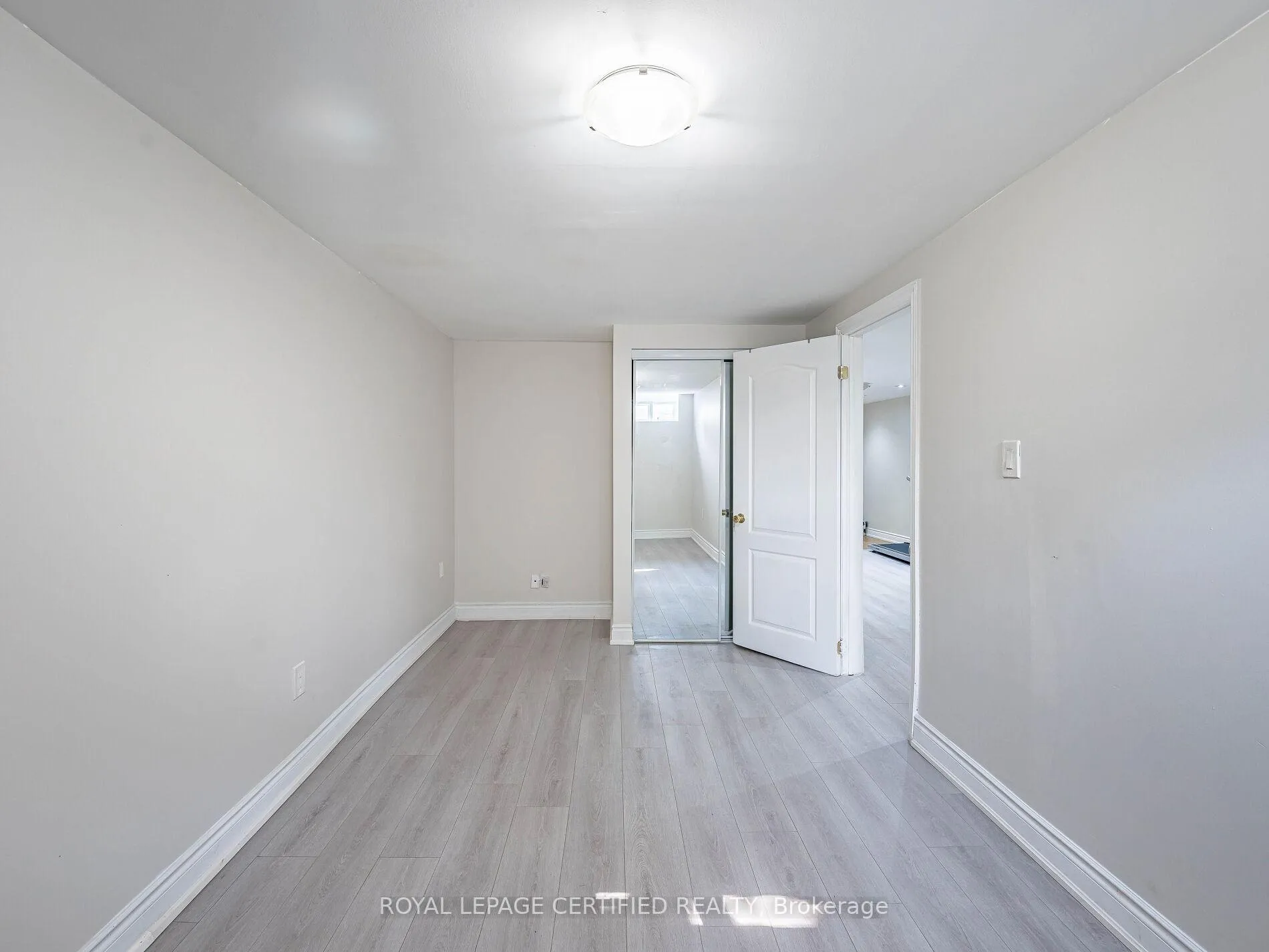 Photo 40 of 82 Crow Trail, Scarborough, Malvern — HOMEH