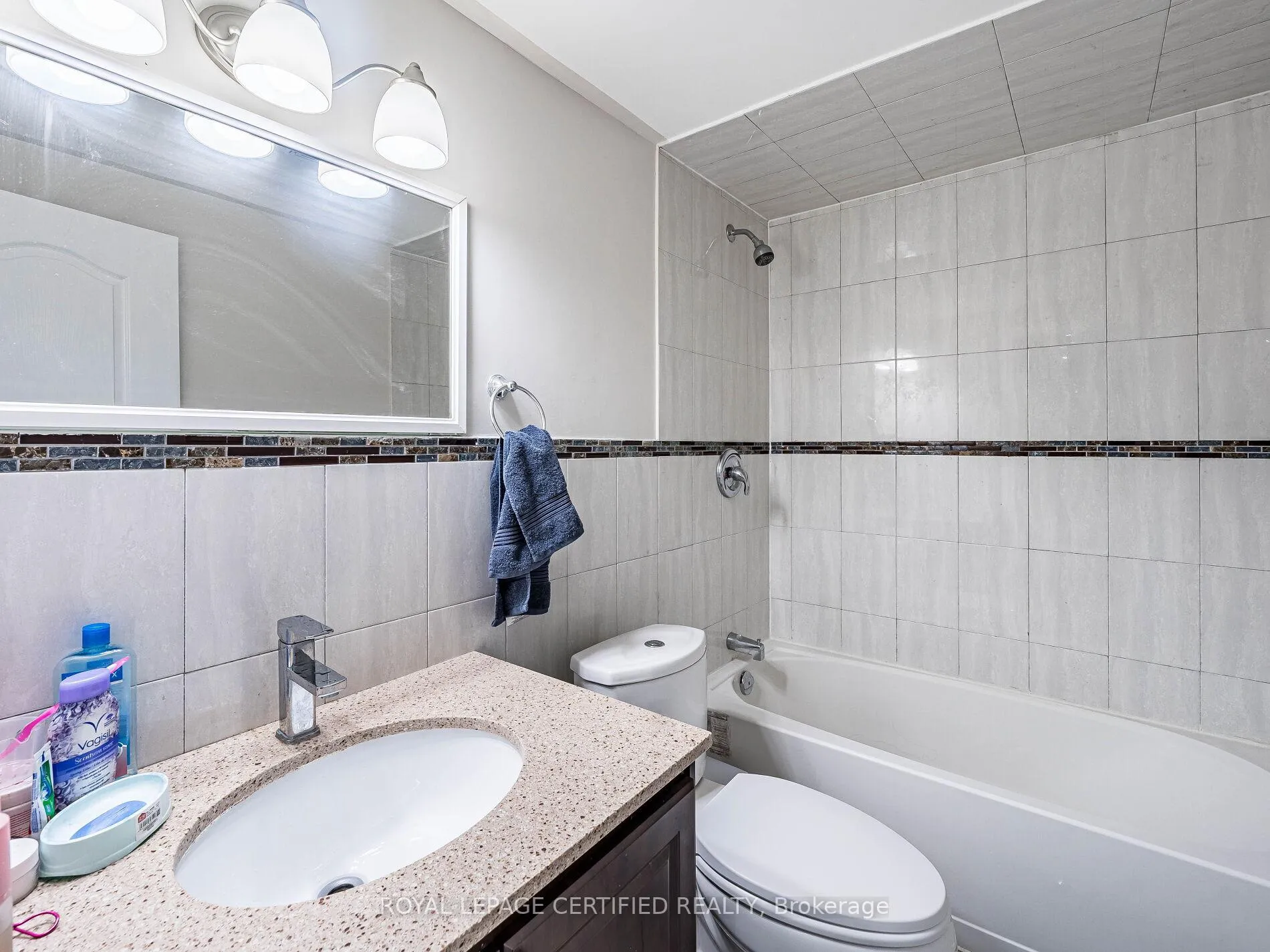 Photo 41 of 82 Crow Trail, Scarborough, Malvern — HOMEH