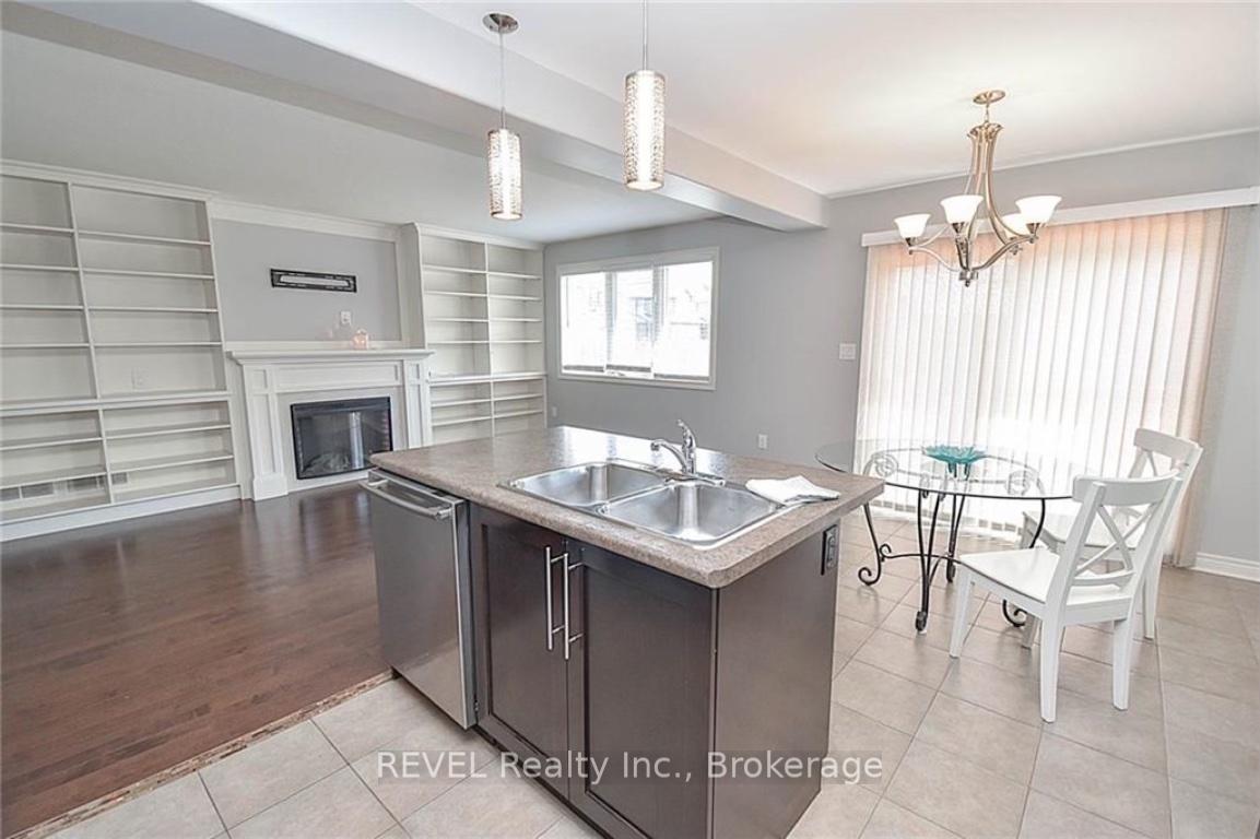 Photo 10 of 6030 Wiens Boulevard, Niagara Falls, Forestview — HOMEH