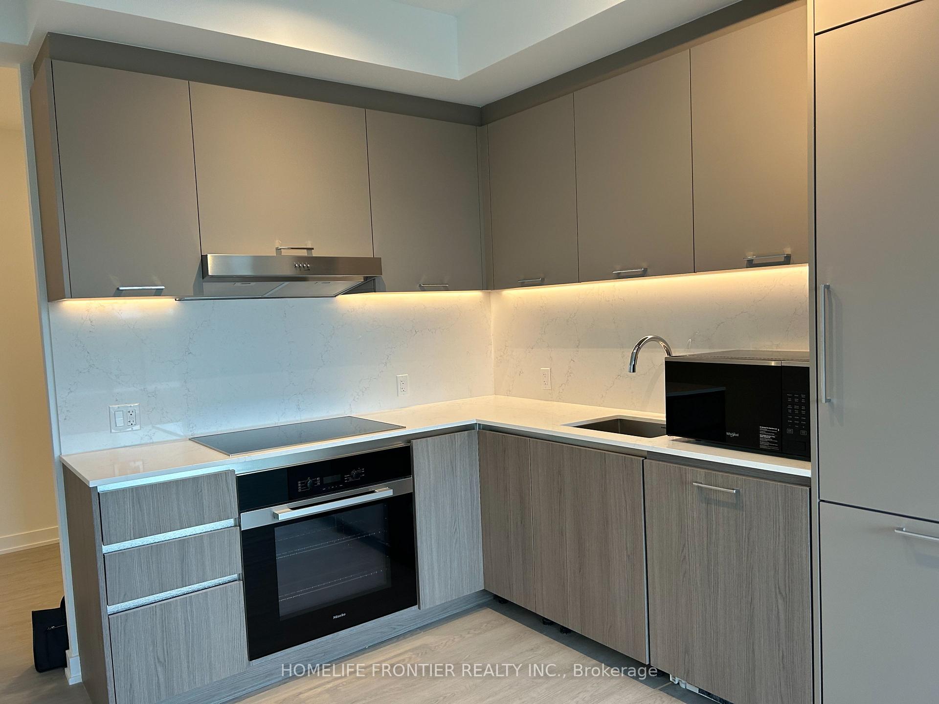 Photo 3 of Unit 315, 8188 Yonge Street, Vaughan, Uplands — HOMEH