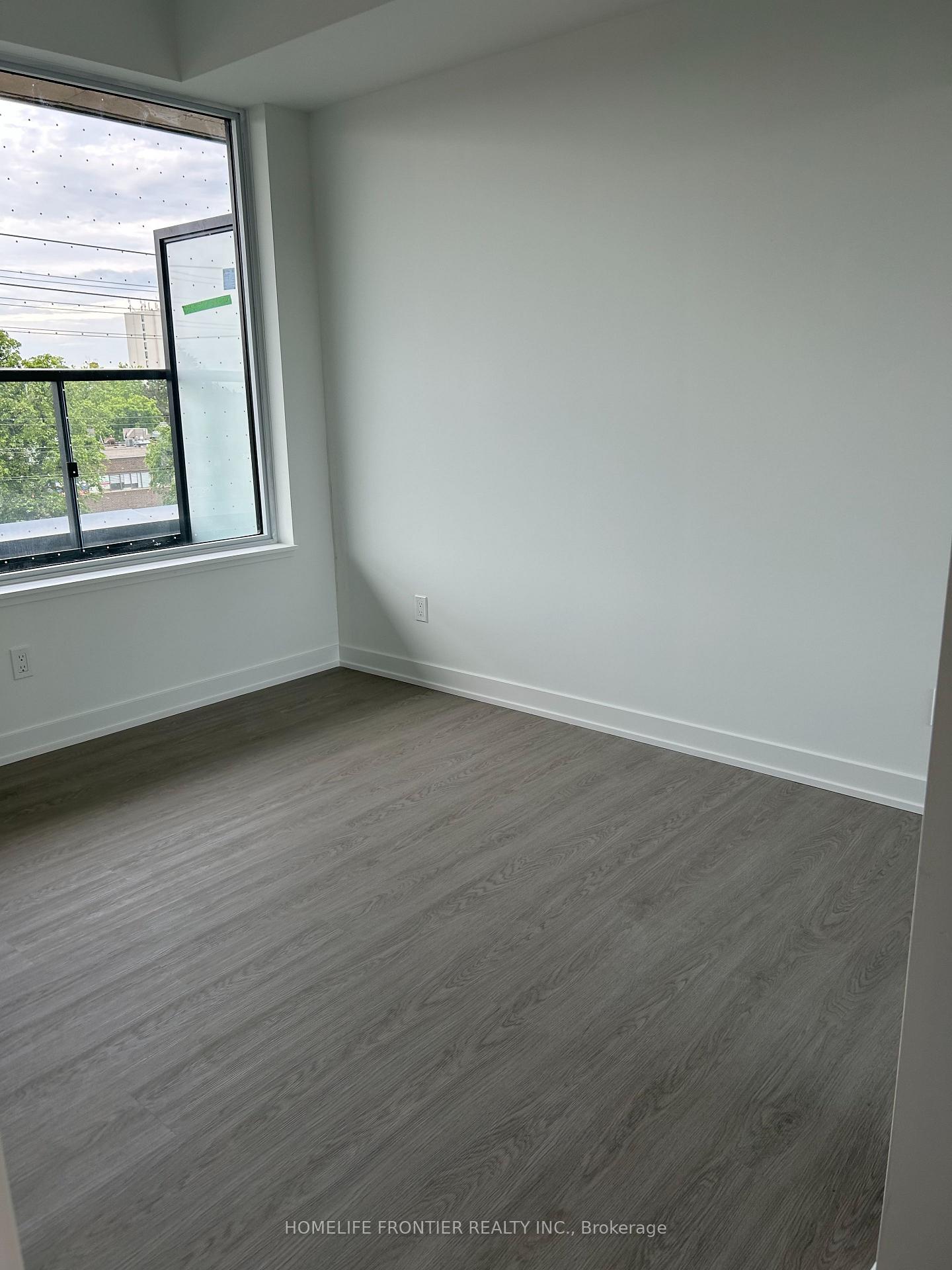 Photo 6 of Unit 315, 8188 Yonge Street, Vaughan, Uplands — HOMEH