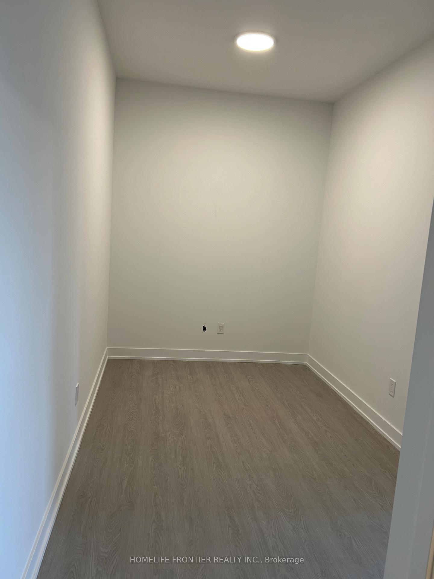 Photo 7 of Unit 315, 8188 Yonge Street, Vaughan, Uplands — HOMEH