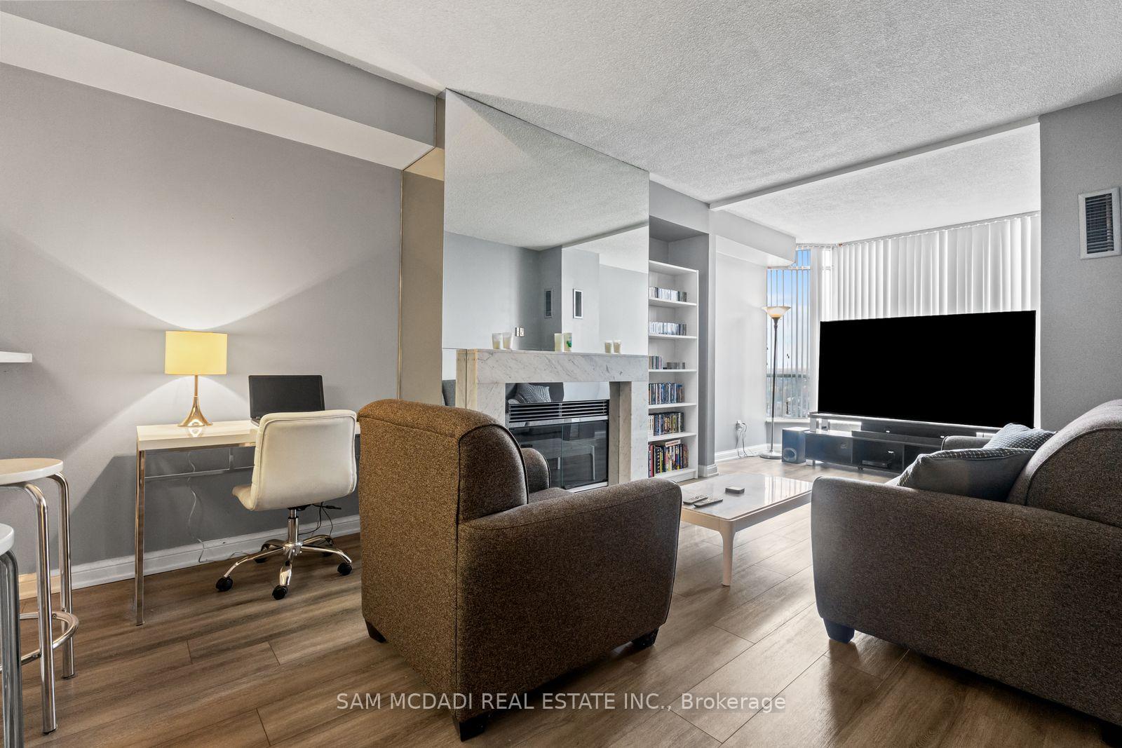 Photo 11 of Unit 2205, 24 Hanover Road, Brampton, Queen Street Corridor — HOMEH