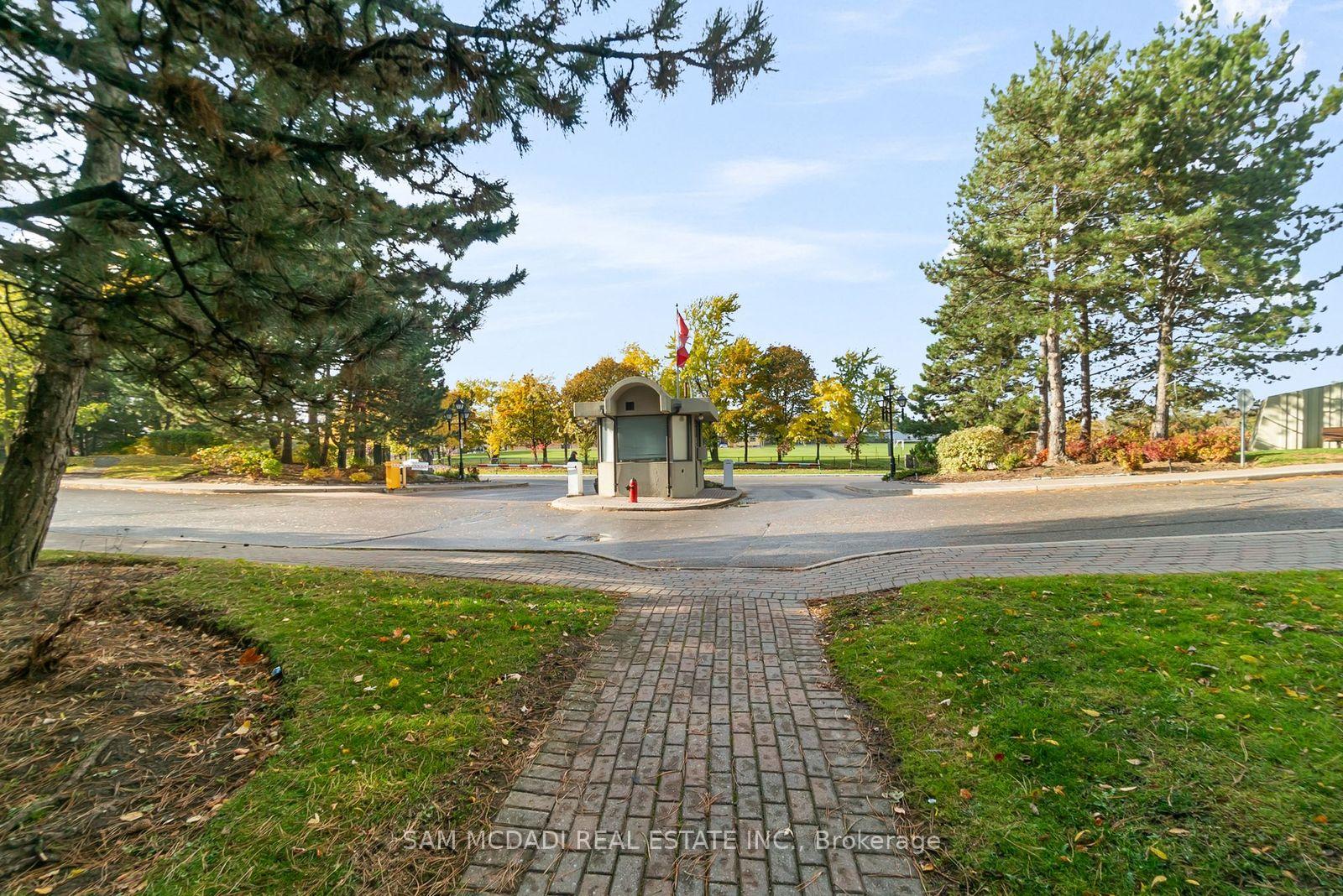 Photo 15 of Unit 2205, 24 Hanover Road, Brampton, Queen Street Corridor — HOMEH