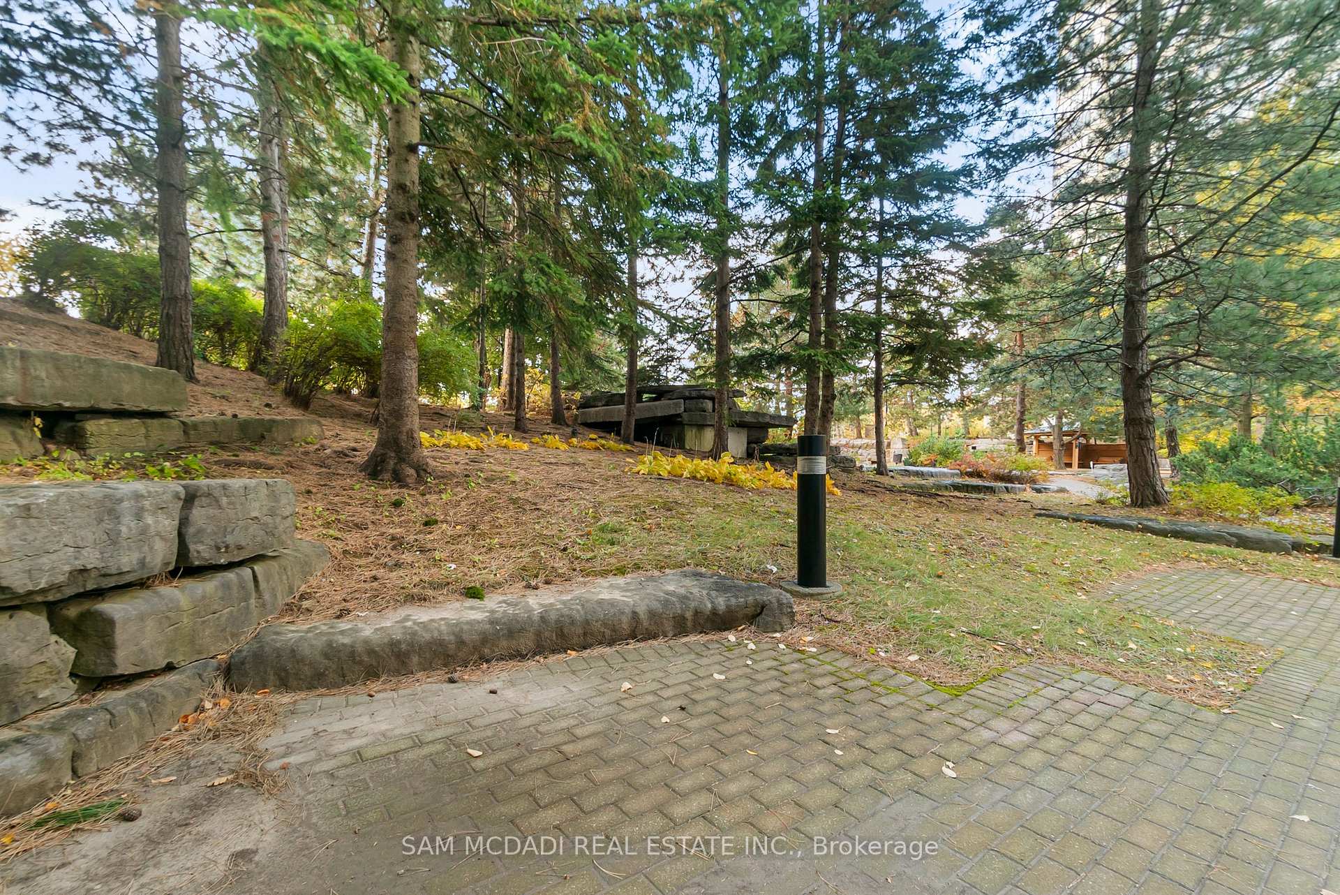 Photo 21 of Unit 2205, 24 Hanover Road, Brampton, Queen Street Corridor — HOMEH