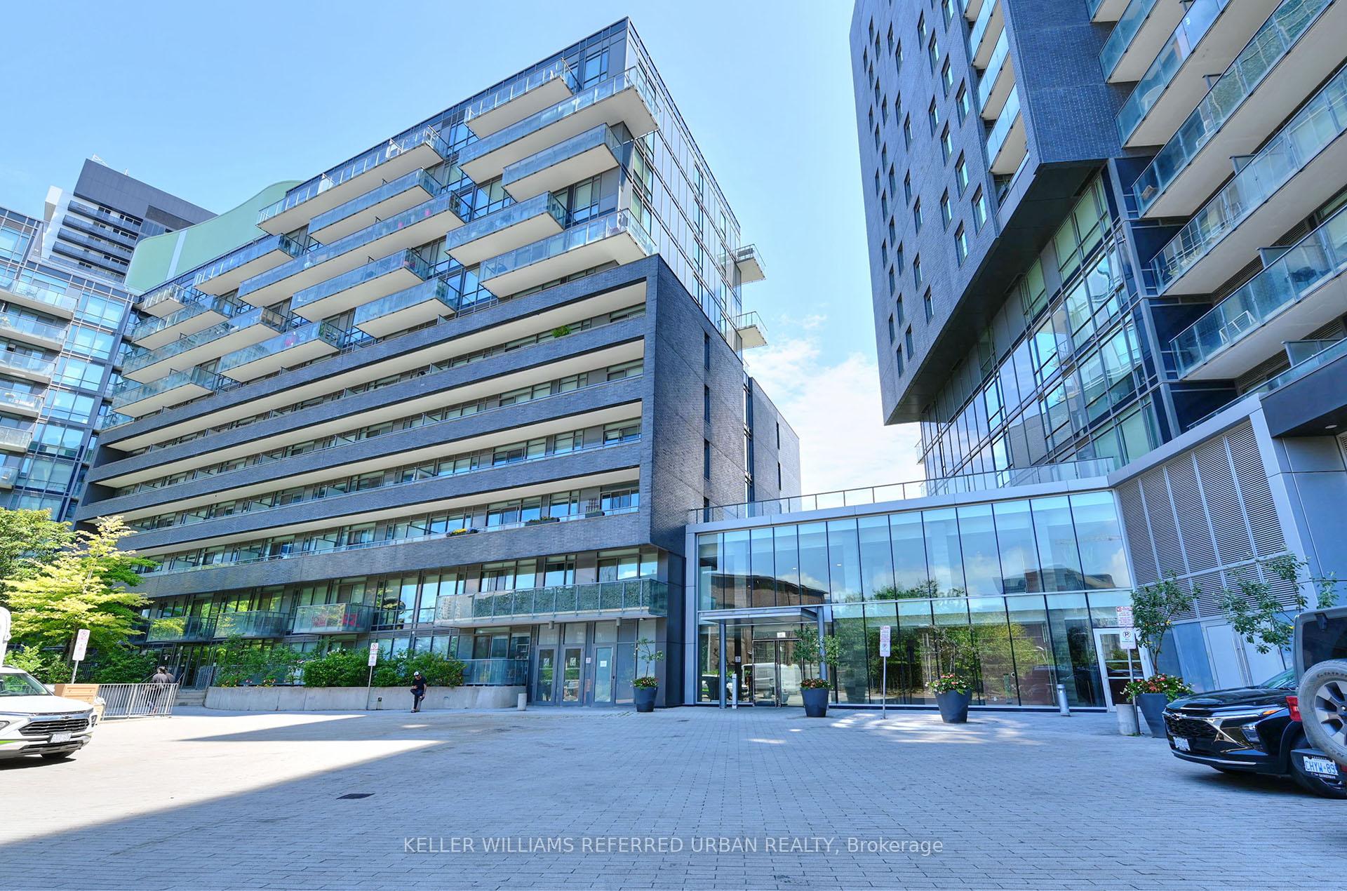 Photo 3 of Unit N817, 120 Bayview Avenue, Toronto, Waterfront Communities — HOMEH