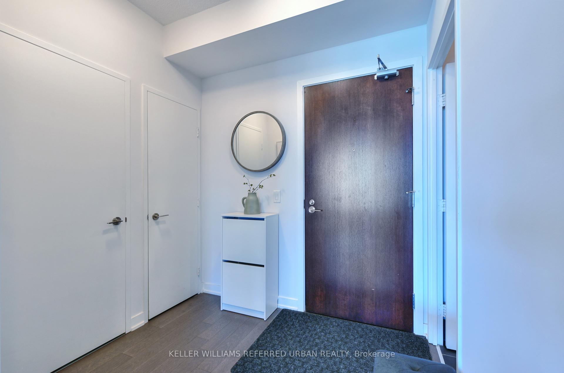 Photo 6 of Unit N817, 120 Bayview Avenue, Toronto, Waterfront Communities — HOMEH