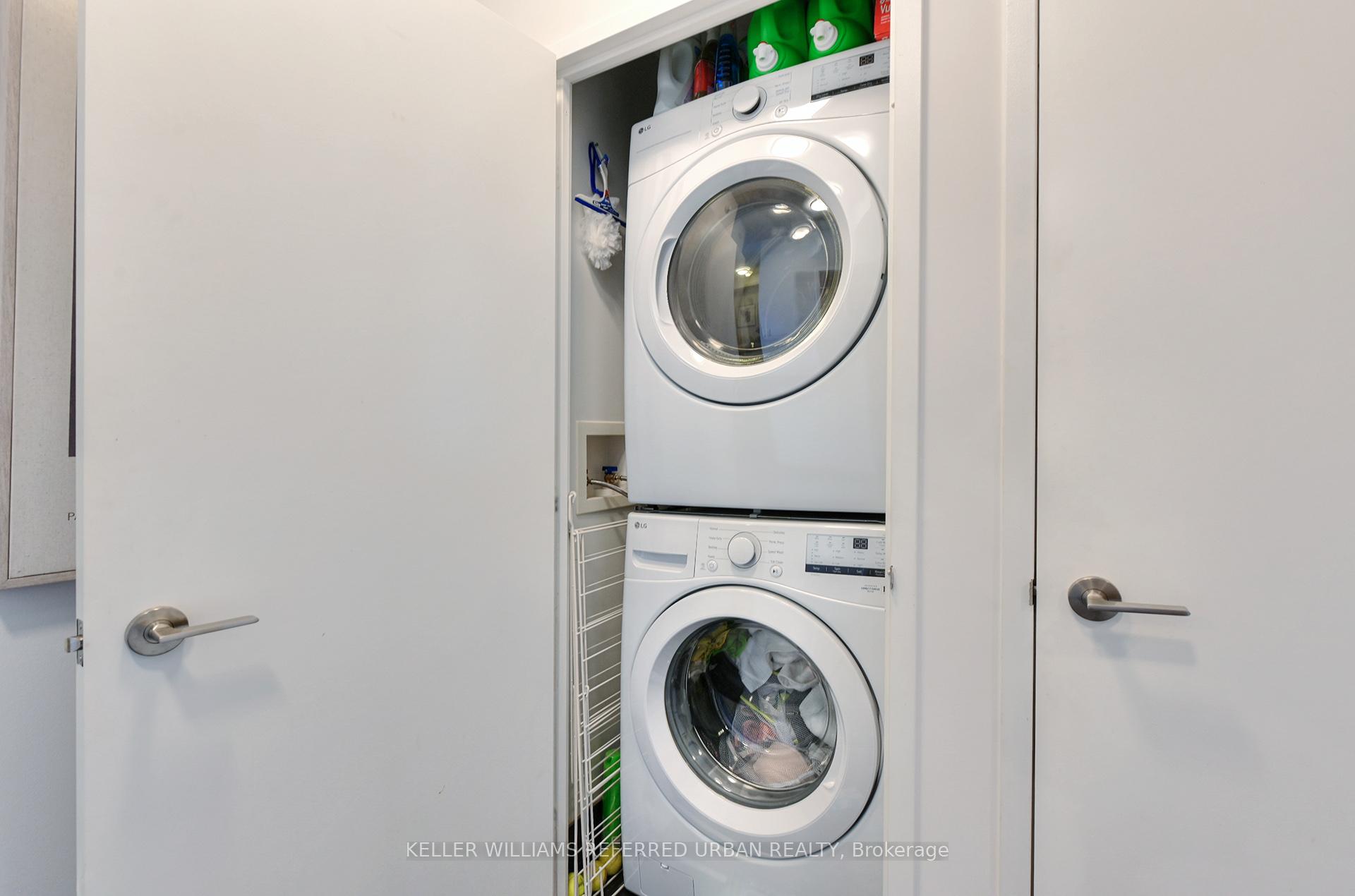 Photo 8 of Unit N817, 120 Bayview Avenue, Toronto, Waterfront Communities — HOMEH