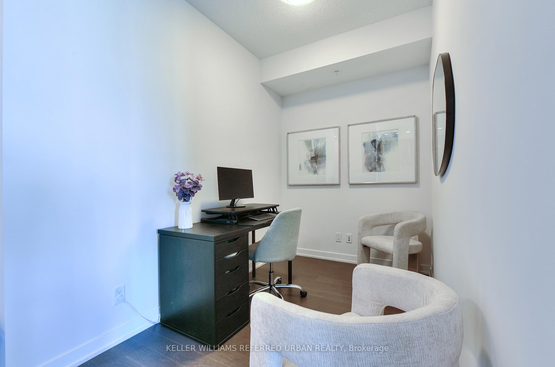 Photo 9 of Unit N817, 120 Bayview Avenue, Toronto, Waterfront Communities — HOMEH