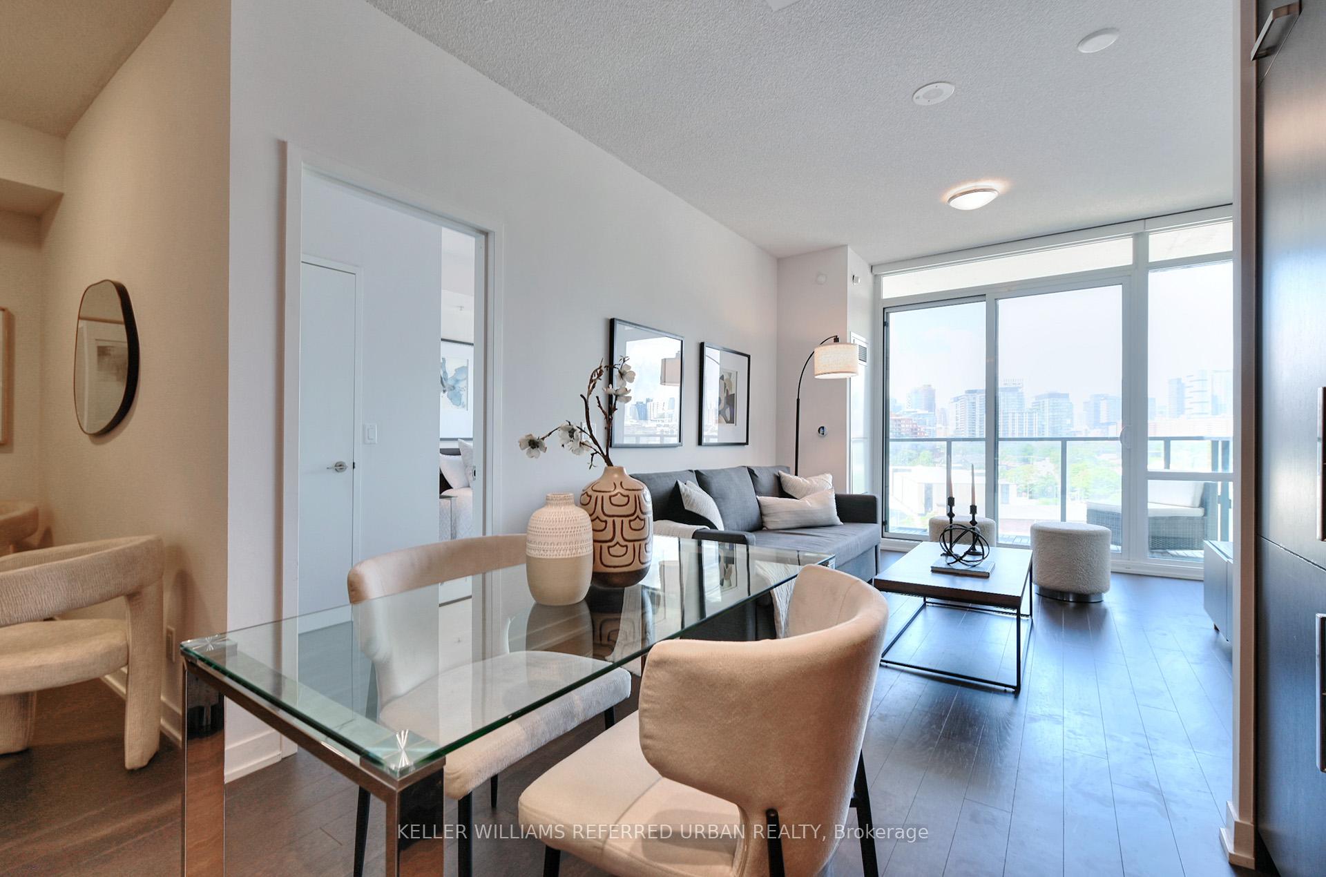 Photo 12 of Unit N817, 120 Bayview Avenue, Toronto, Waterfront Communities — HOMEH