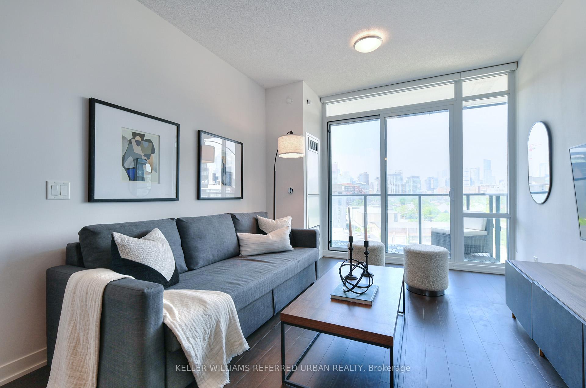 Photo 14 of Unit N817, 120 Bayview Avenue, Toronto, Waterfront Communities — HOMEH