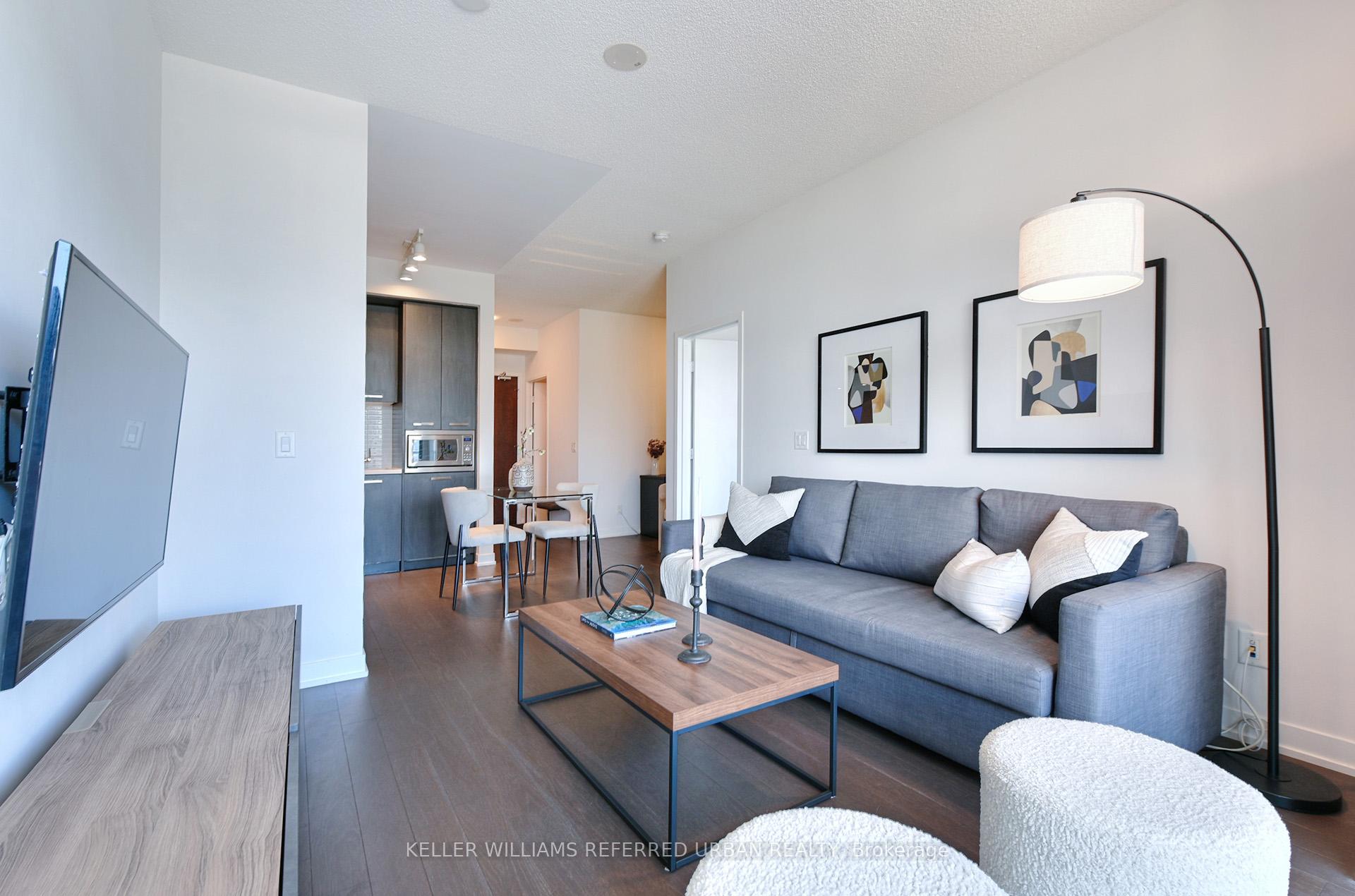 Photo 17 of Unit N817, 120 Bayview Avenue, Toronto, Waterfront Communities — HOMEH