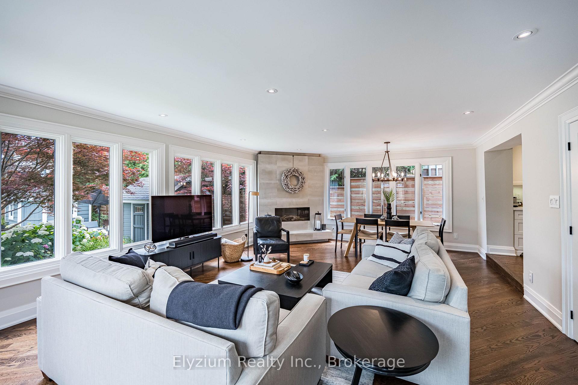 Photo 12 of 2181 Harcourt Crescent, Mississauga, Lakeview — HOMEH
