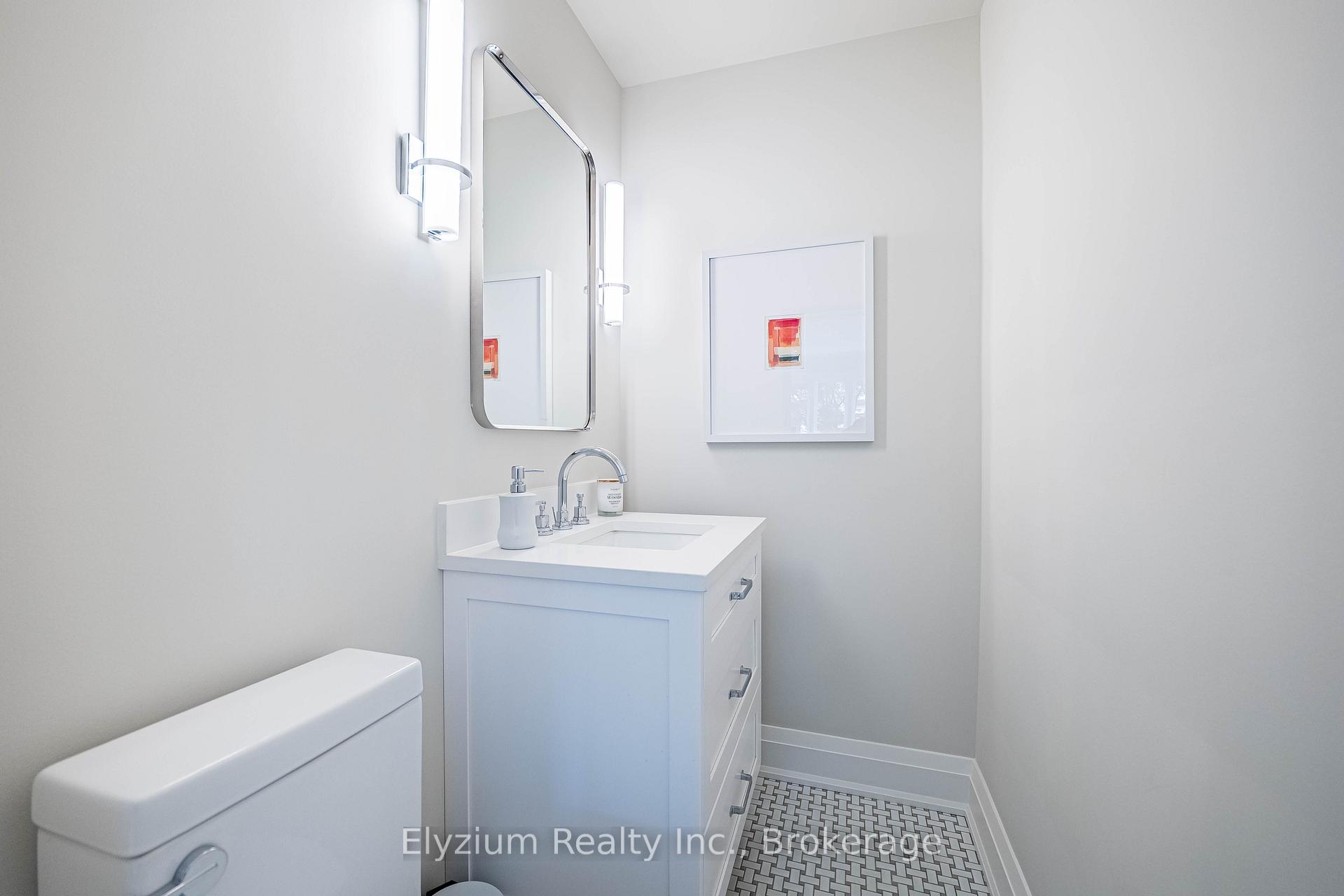 Photo 15 of 2181 Harcourt Crescent, Mississauga, Lakeview — HOMEH