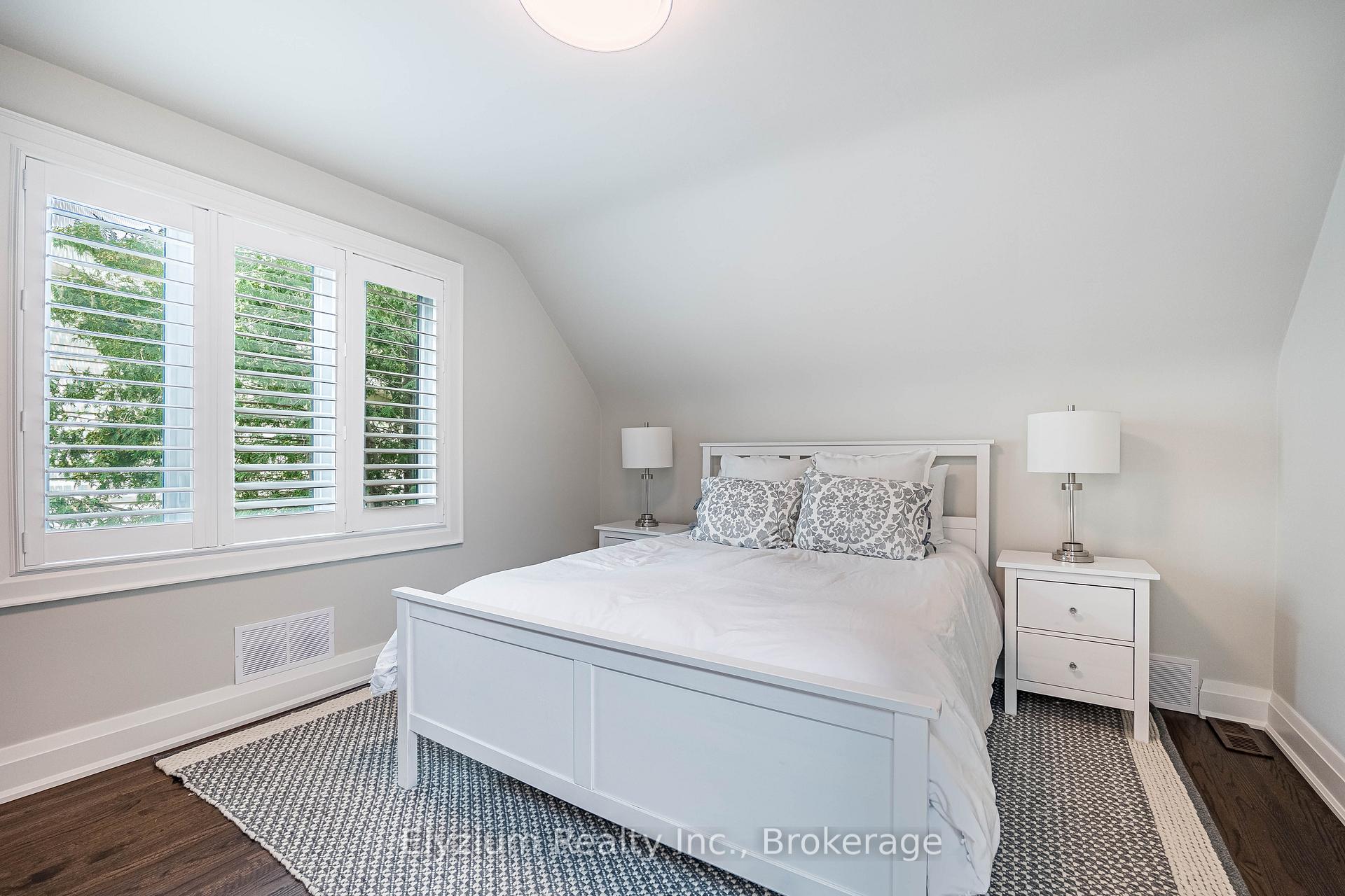 Photo 21 of 2181 Harcourt Crescent, Mississauga, Lakeview — HOMEH