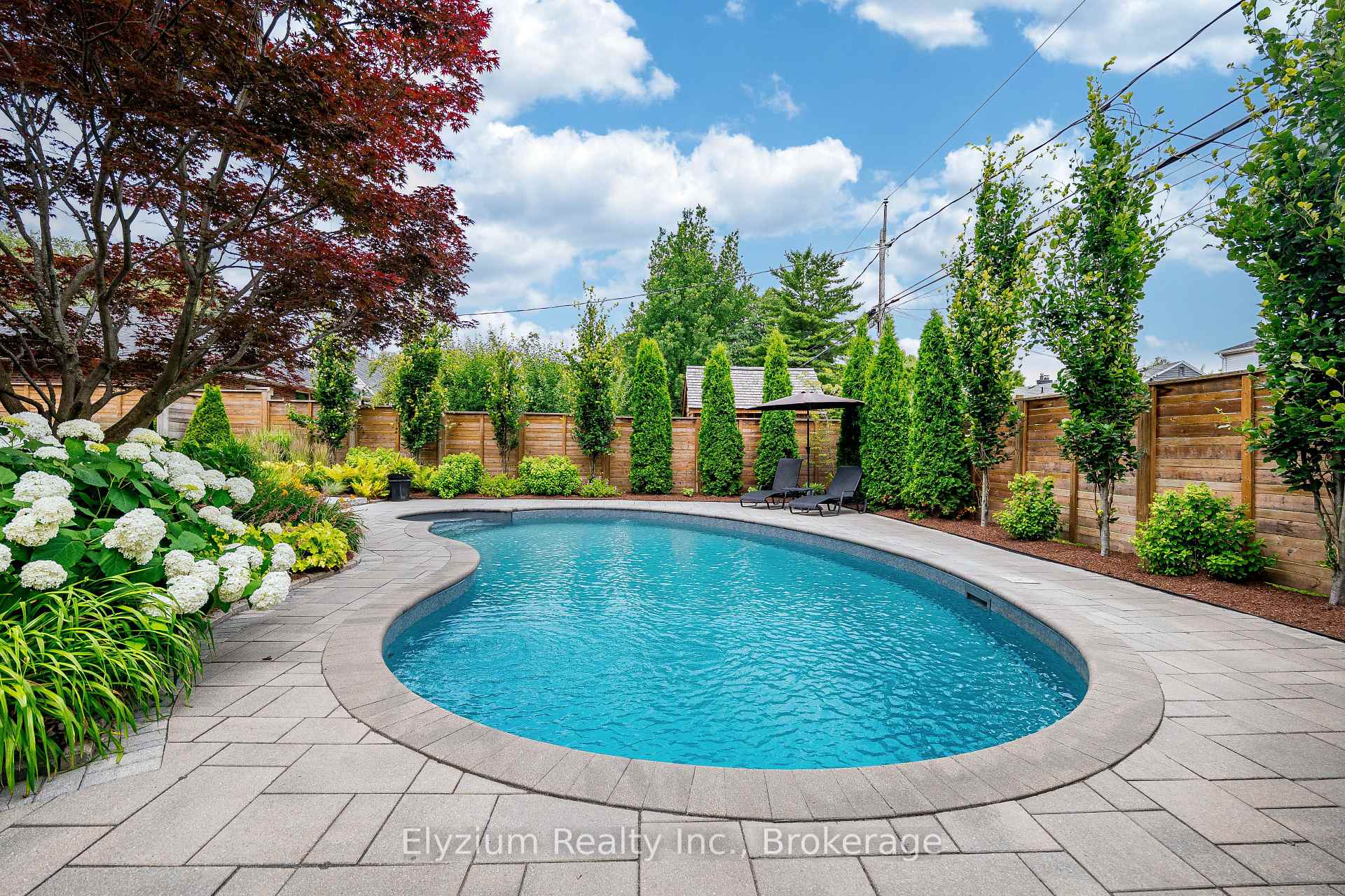 Photo 33 of 2181 Harcourt Crescent, Mississauga, Lakeview — HOMEH