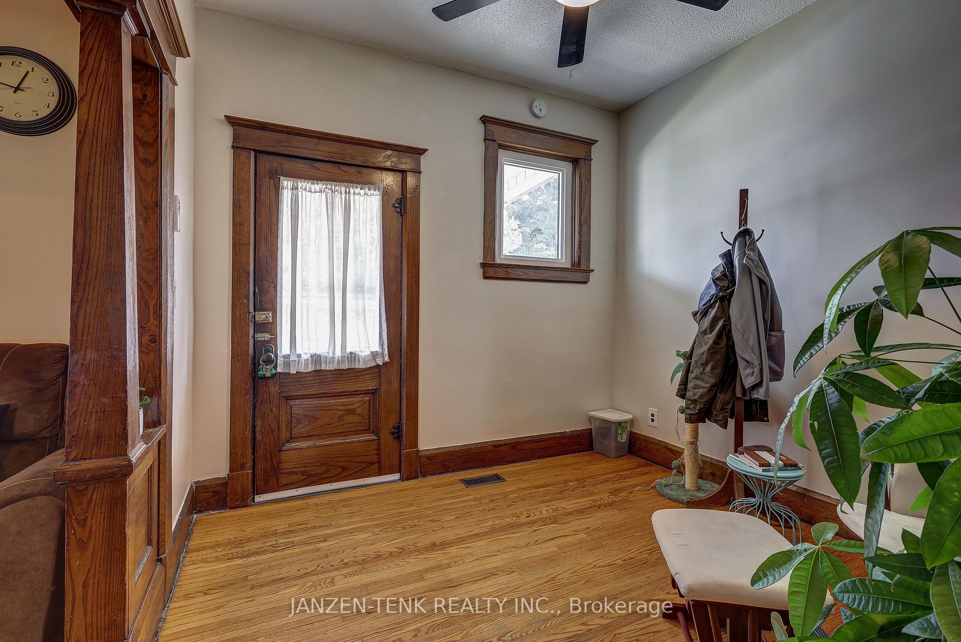 Photo 14 of 17 King Street, Tillsonburg — HOMEH