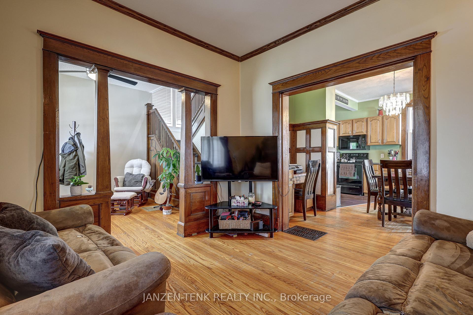 Photo 18 of 17 King Street, Tillsonburg — HOMEH