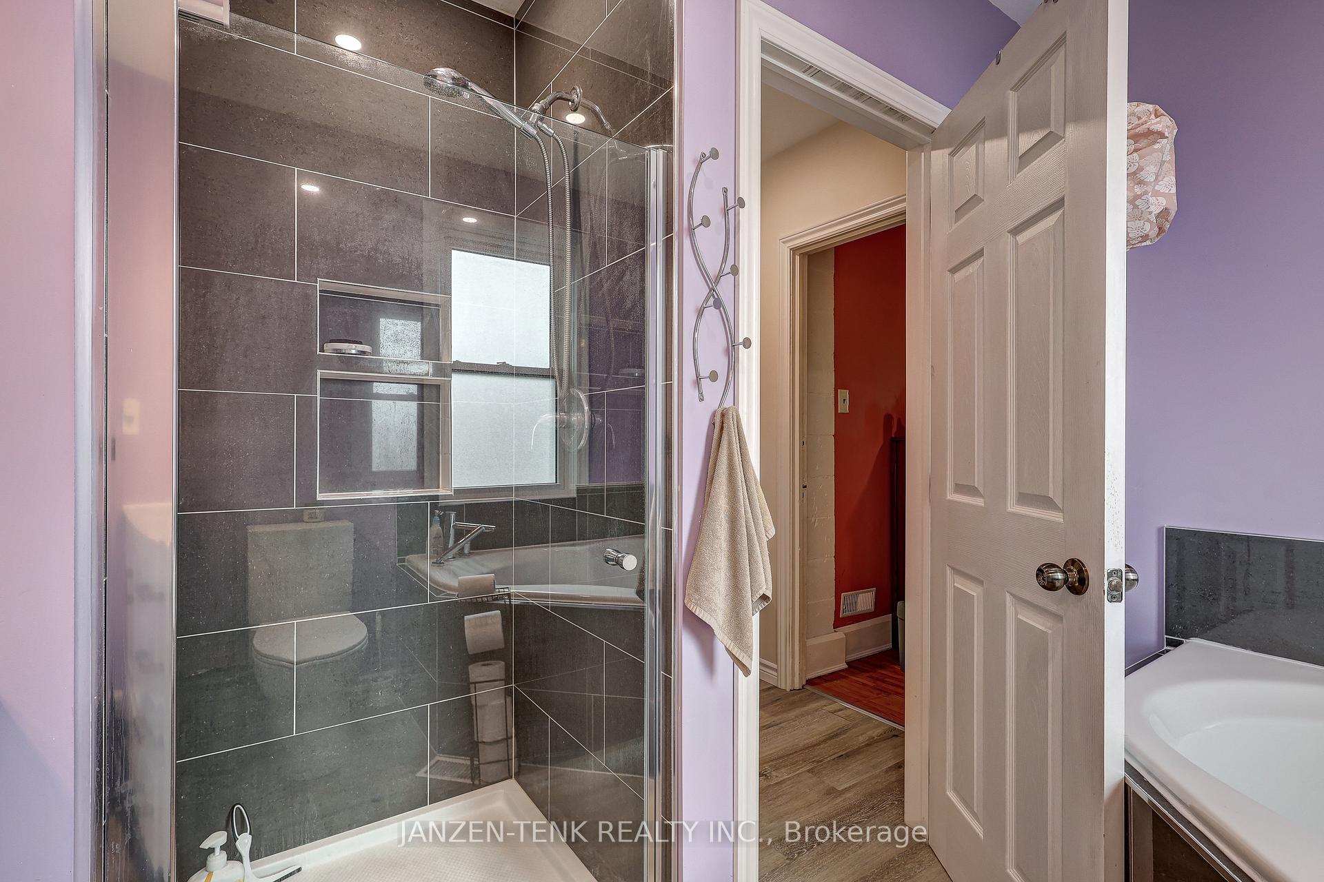 Photo 39 of 17 King Street, Tillsonburg — HOMEH