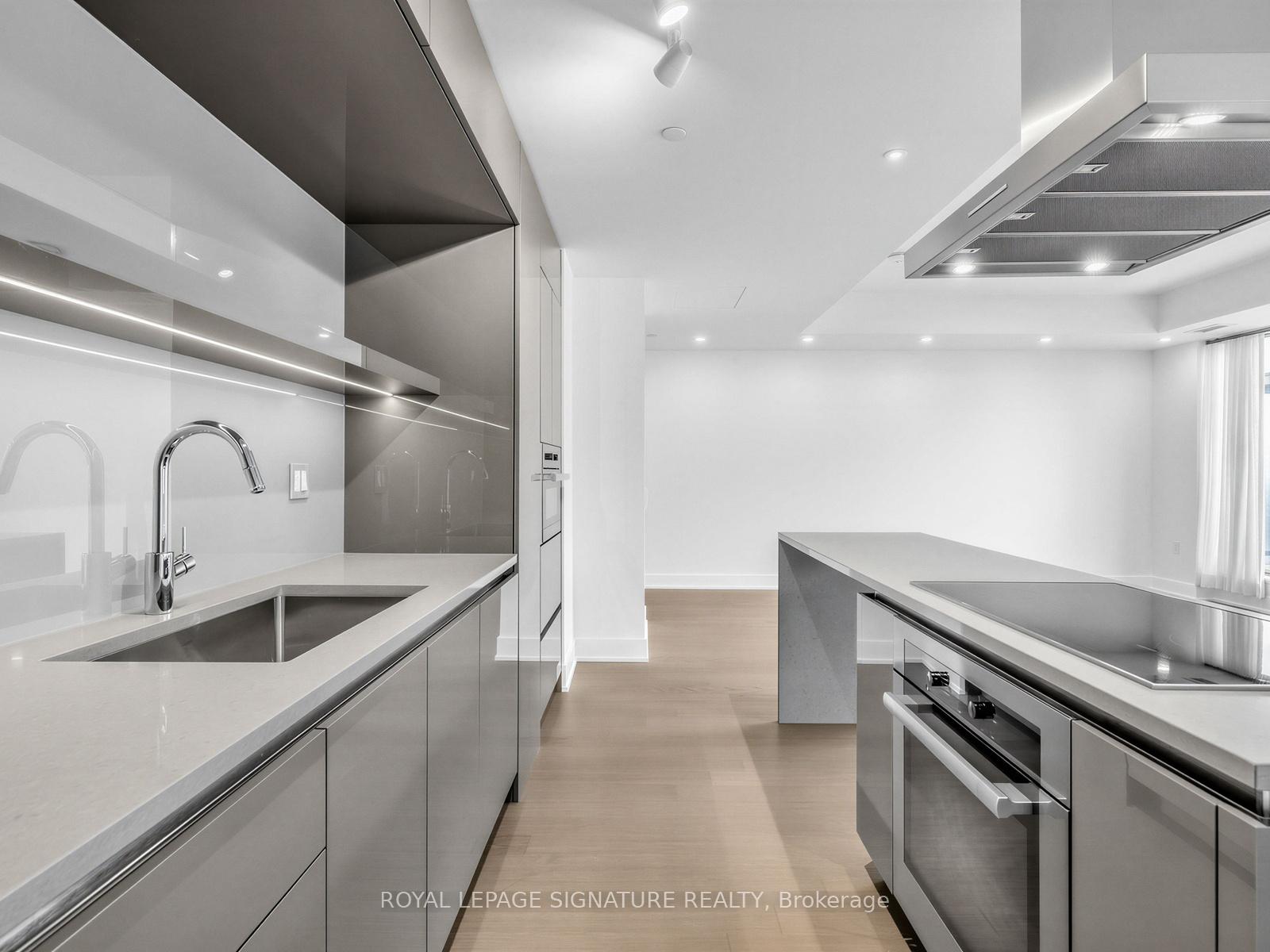 Photo 15 of Unit 708, 6 Jackes Avenue, Toronto, Rosedale-Moore Park — HOMEH